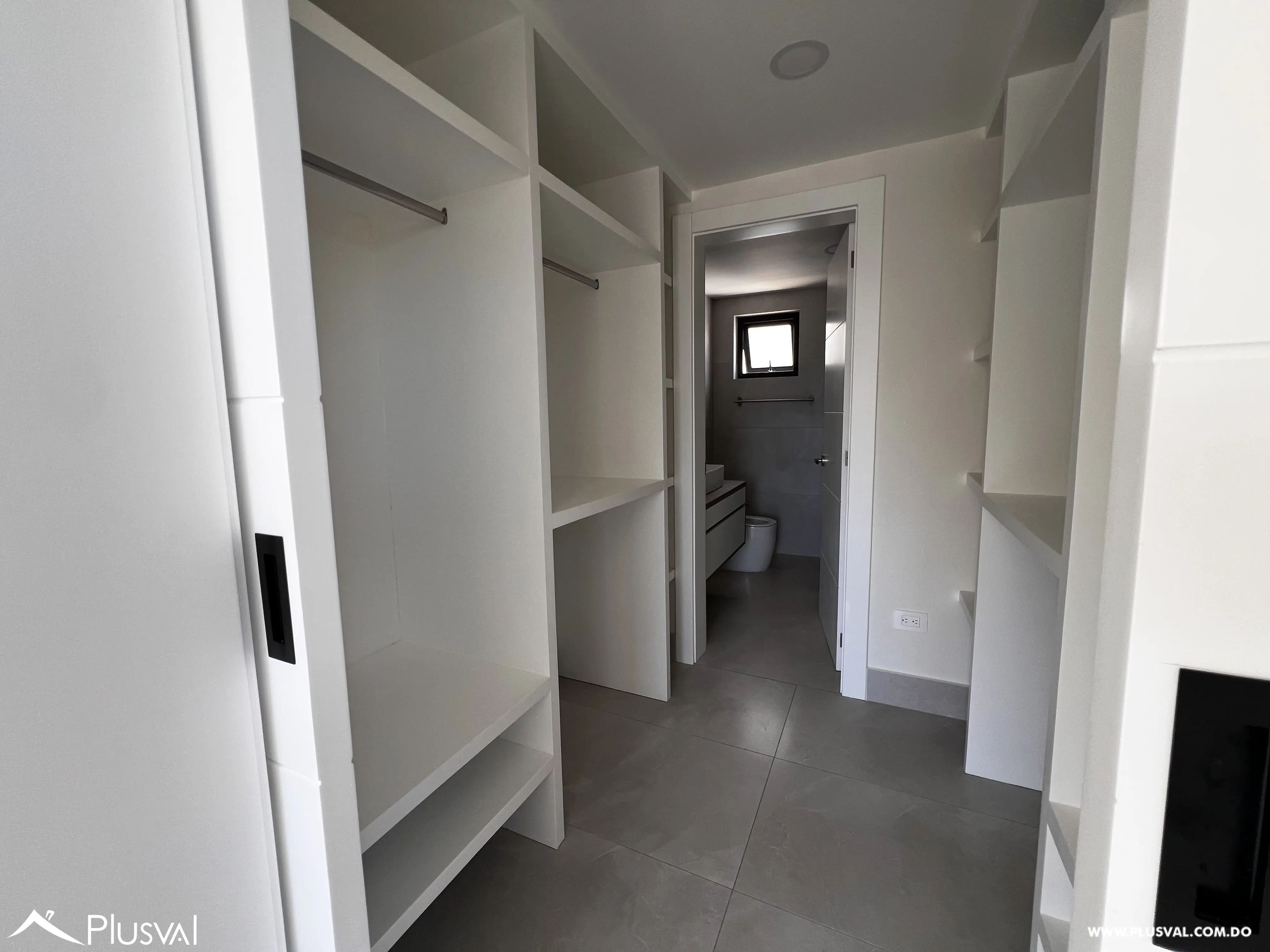 Apartamento de 3 habitaciones en Venta en el centro de Puerto Plata 519636