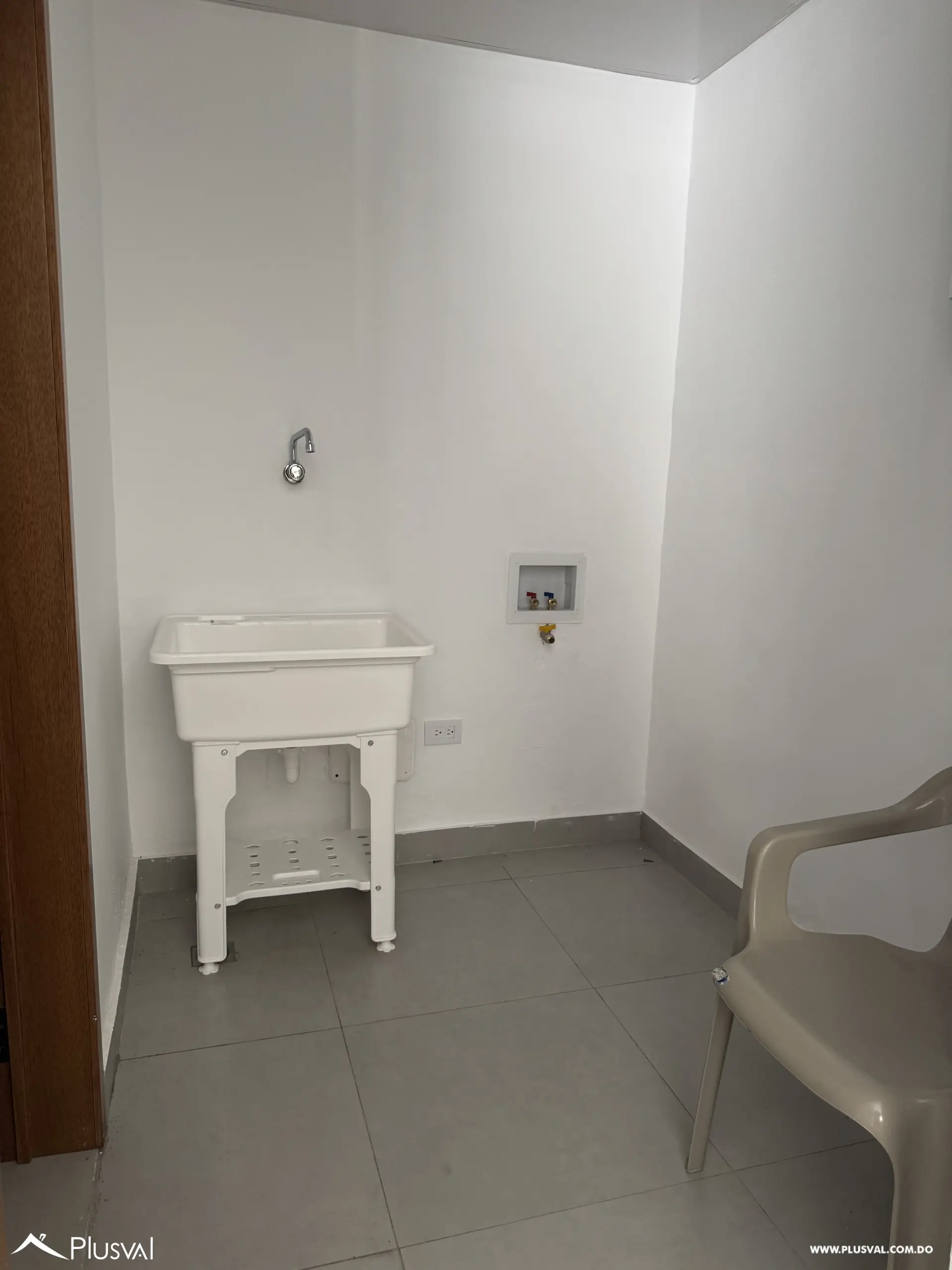 Apartamento con terraza en venta en los prados 464580