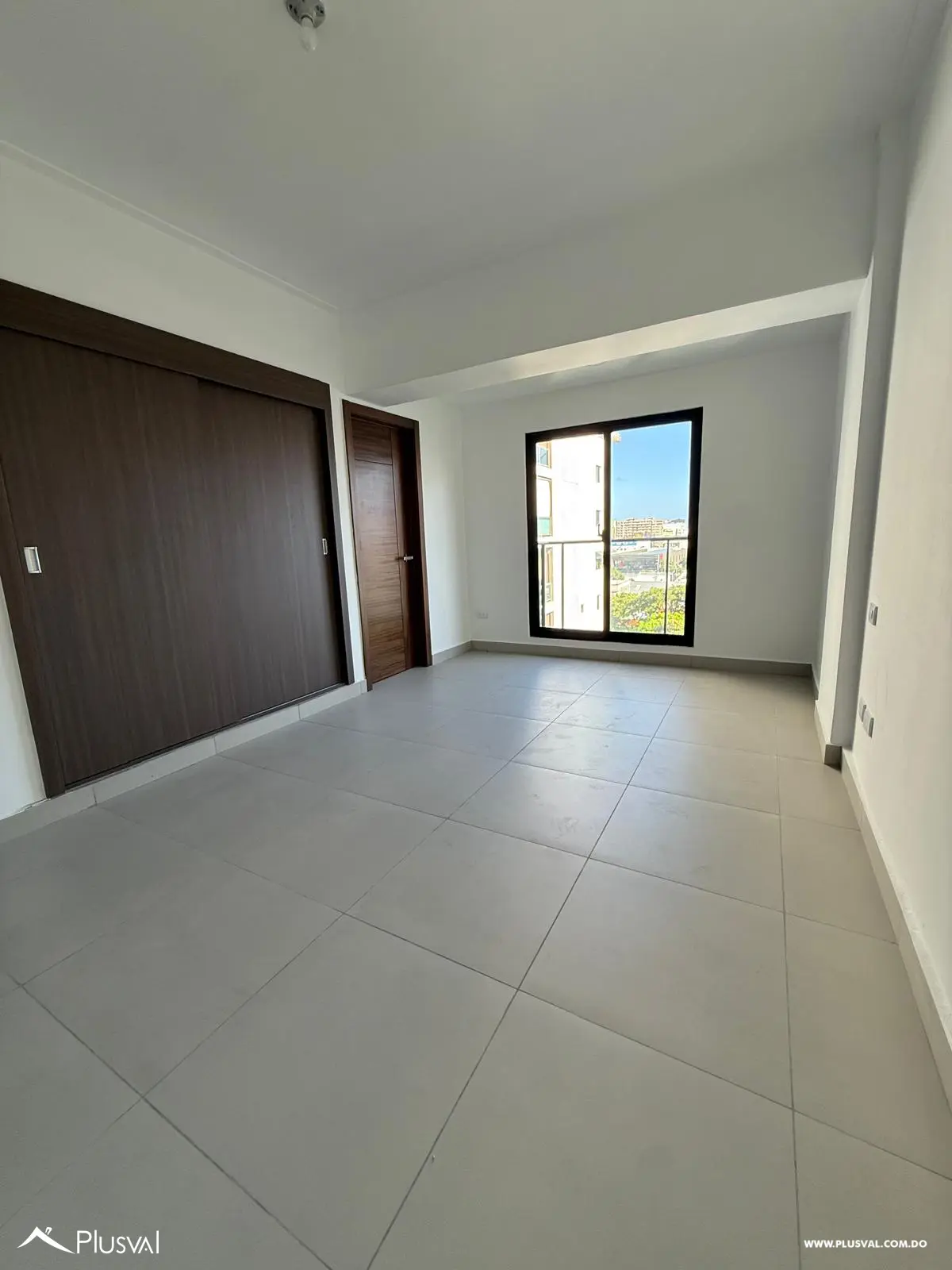 Apartamento en alquiler en Evaristo Morales 503901