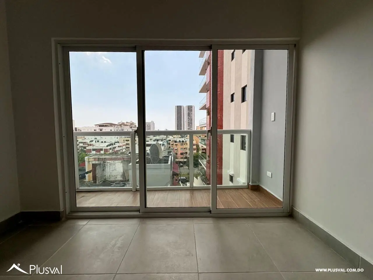 Espacioso apartamento amueblado  de 1 habitación en venta en Bella Vista 452644