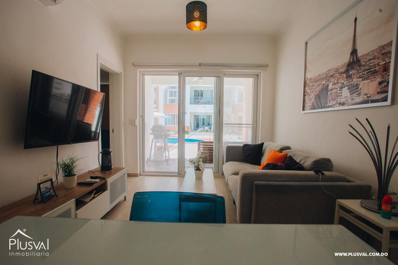 Apartamento en venta en una residencia nueva y segura, cercana a comercios y ubicada en el centro de Bávaro, a 4 minutos de la playa. 488244