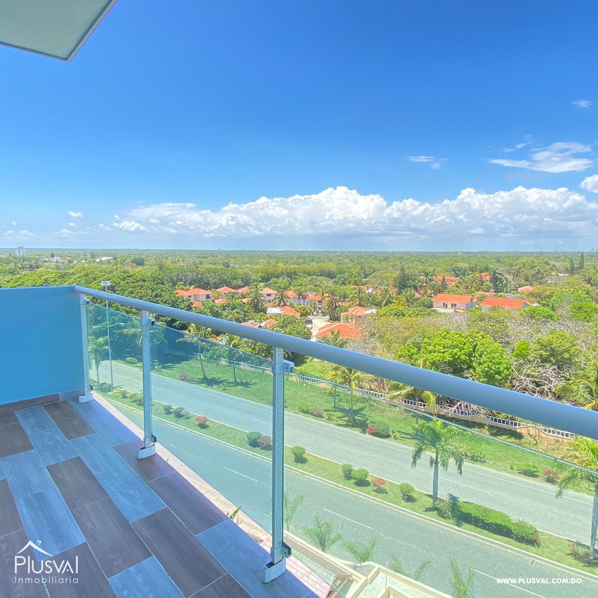 Apartamento en venta con vista al mar 211424