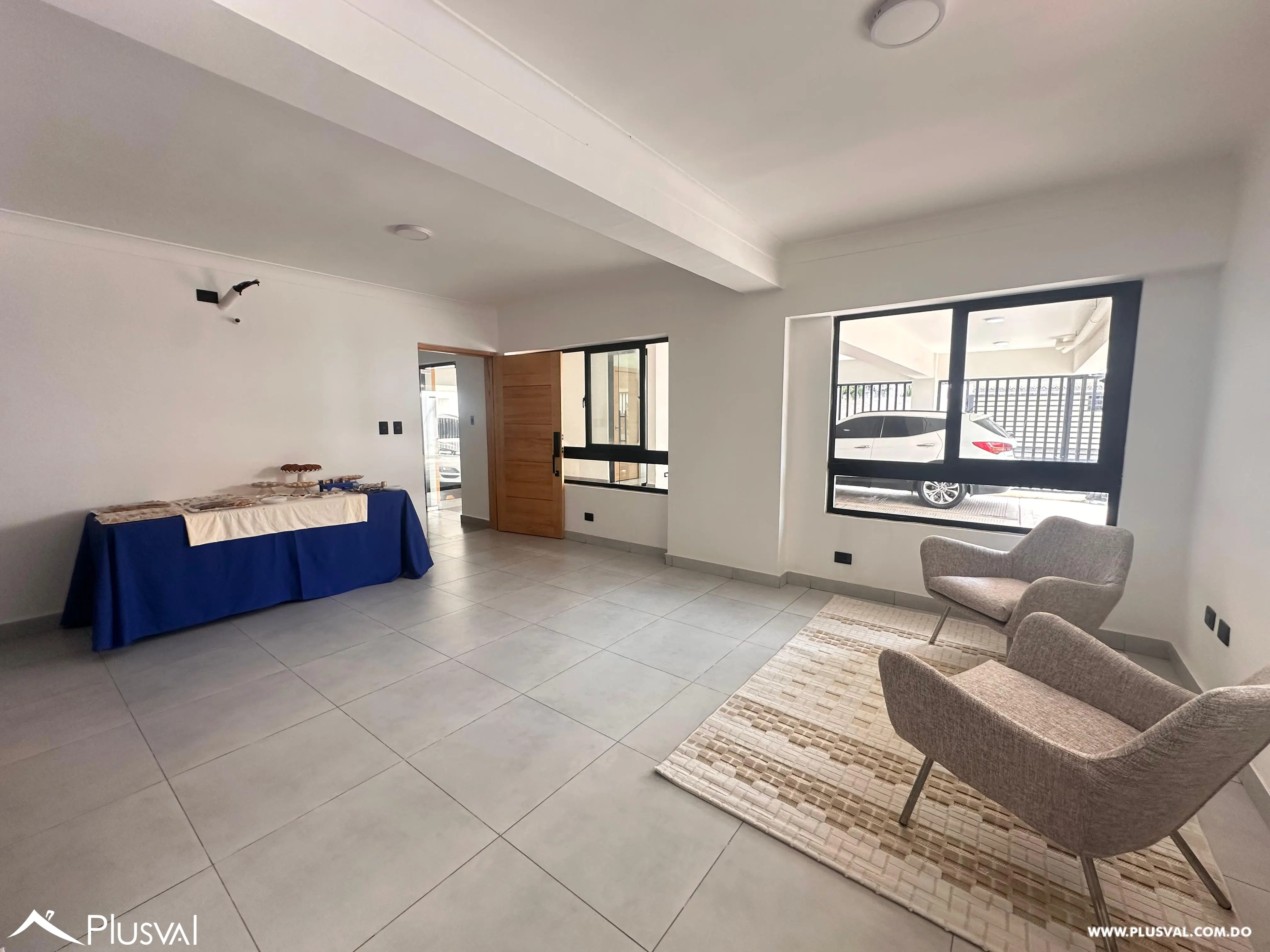 Apartamento  con patio privado en autopista san isidro 488043