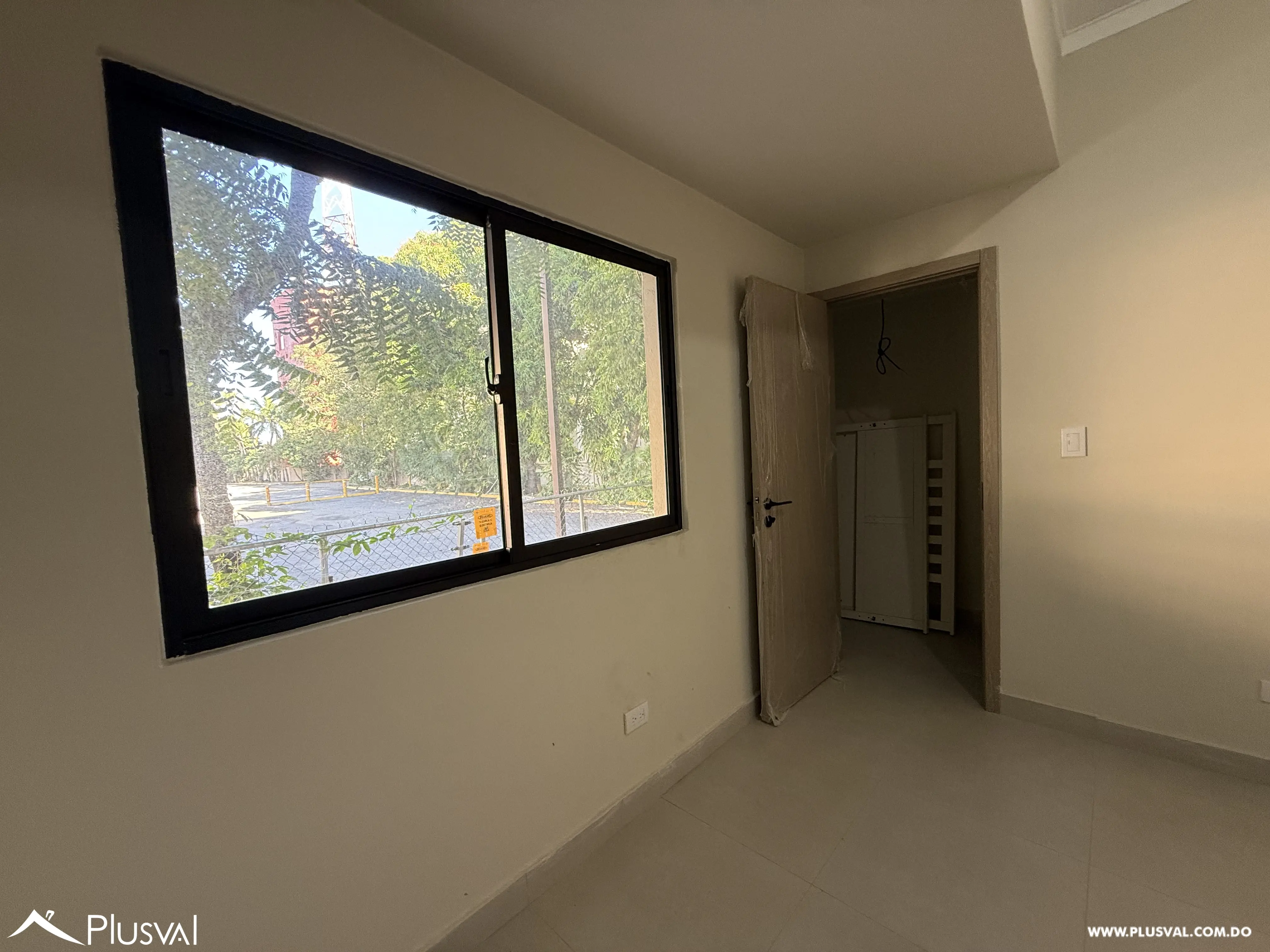Apartamento de dos habitaciones en alquiler en Bella Vista, para estrenar. 481144