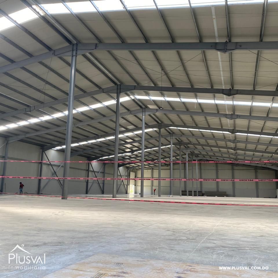 Complejo de Naves Industriales en Alquiler en Punta Cana | Espacio Logístico y de Distribución 505113