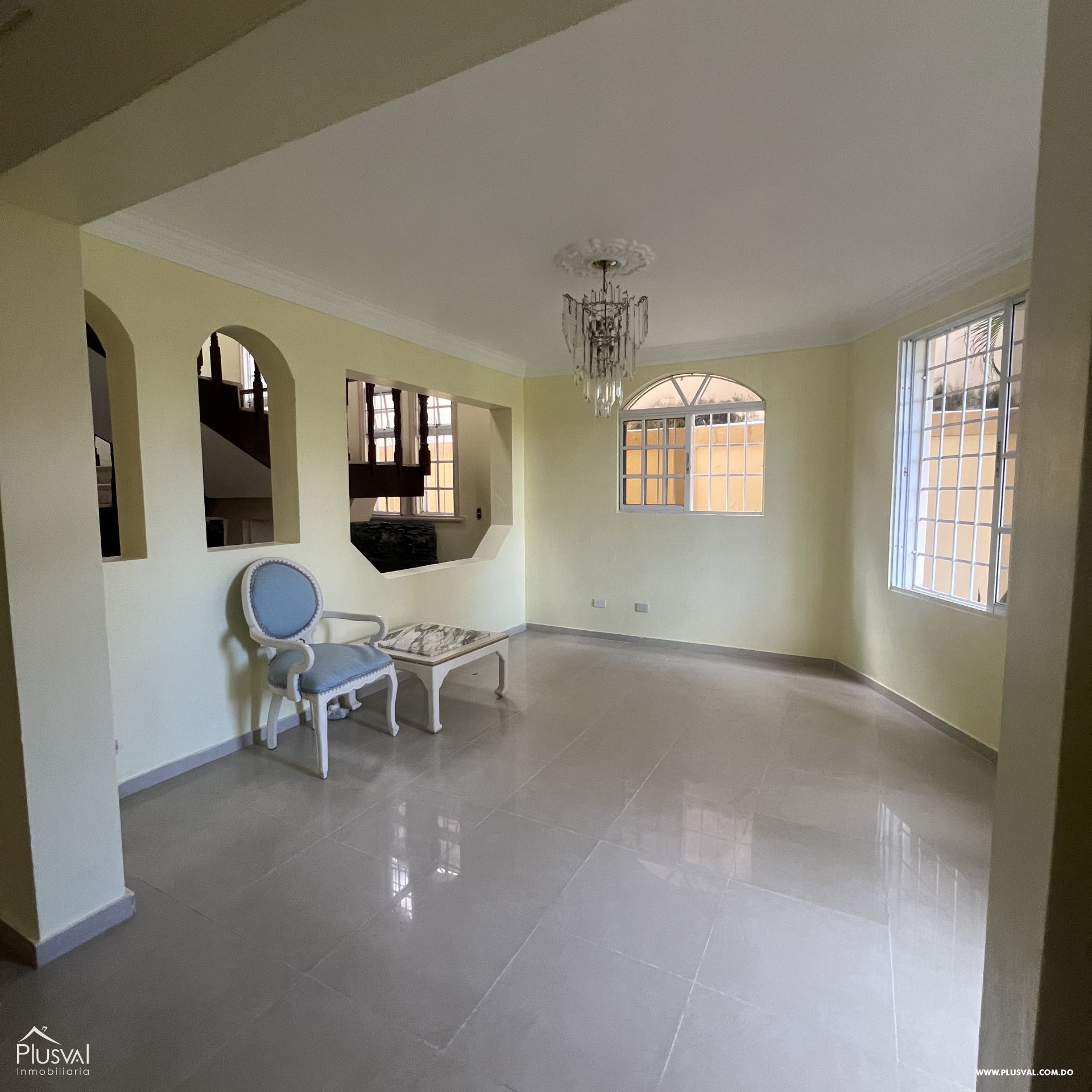 Descubre el Hogar de tus Sueños: Amplia Casa de 4 Habitaciones con Baño Privado, Piscina y Espacios de Lujo para Vivir al Máximo 381259