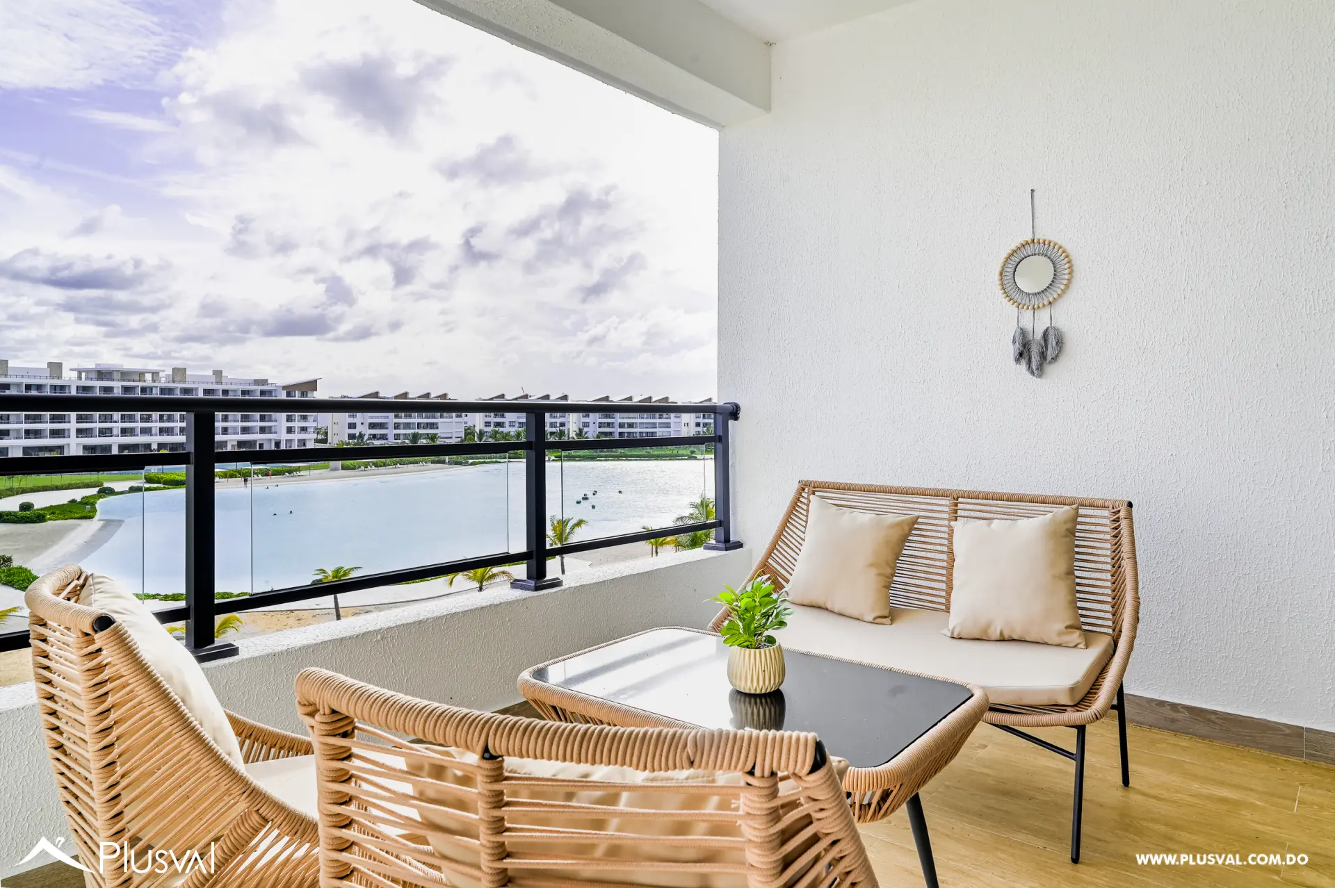 APARTAMENTO DE 2 HABITACIONES AMUEBLADO EN THE BEACH DOWNTOWN PUNTACANA 527111