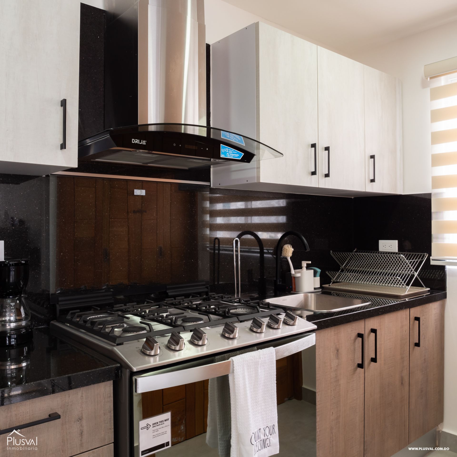 Apartamento en Venta, en Piantini. 323269