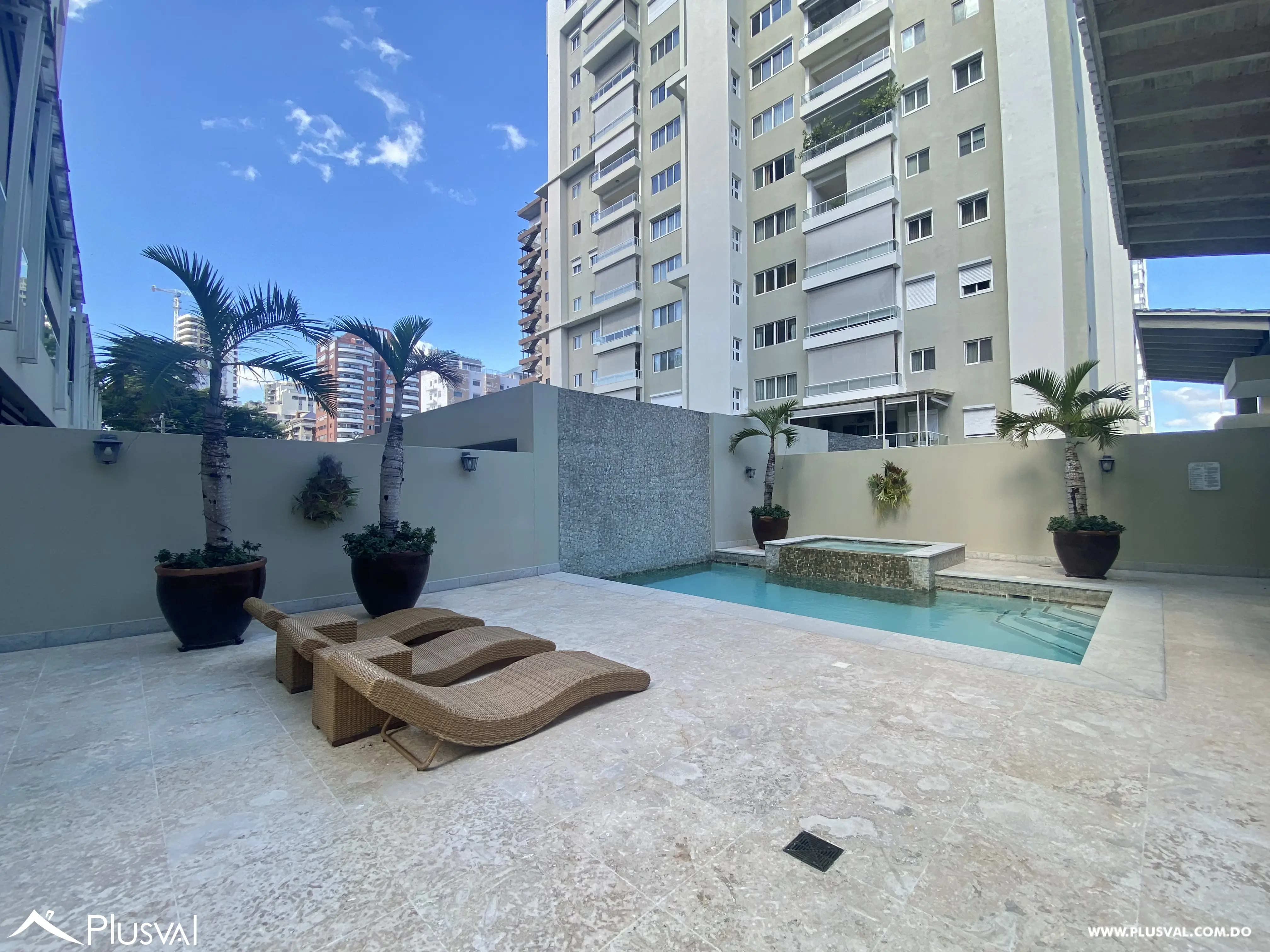 Alquilo Apartamento en Excelente Torre de Lujo en Piantini 476596