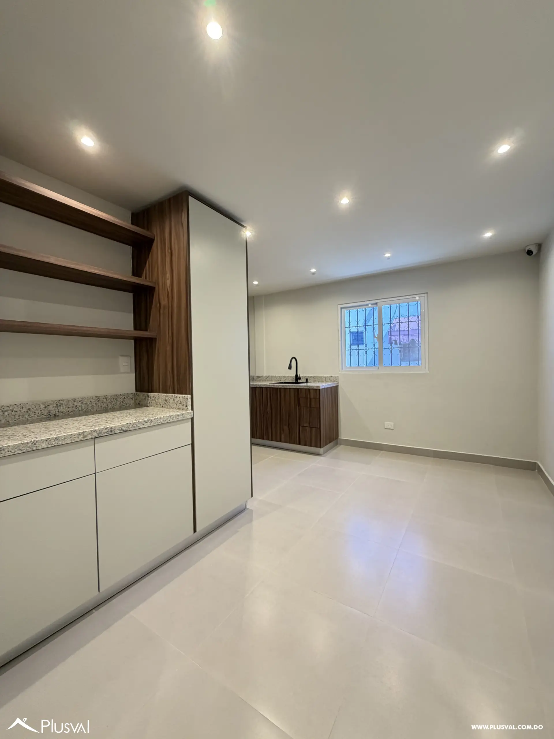 Espacio médico en Arroyo Hondo Viejo 514992