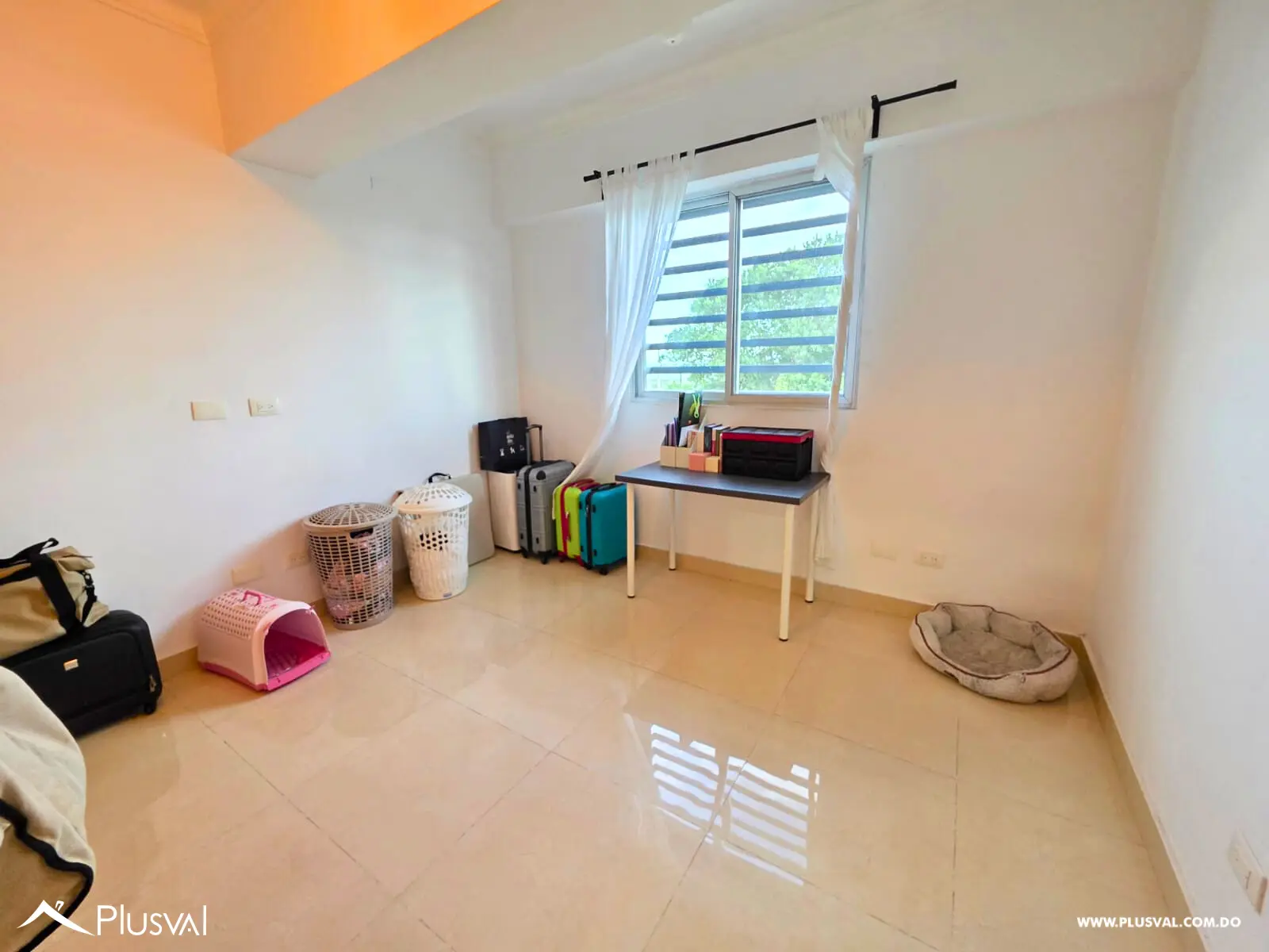 Apartamento de 3 habitaciones en Urb Tropical 494652