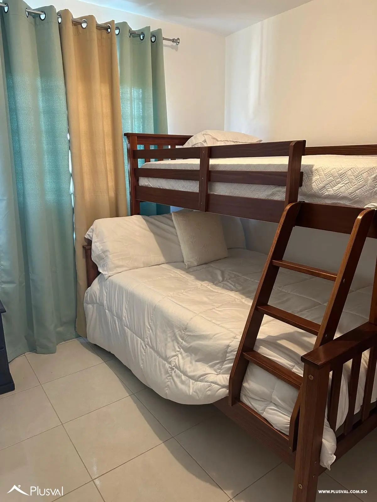 Apartamento en La Romana de 3 habitaciones 497815