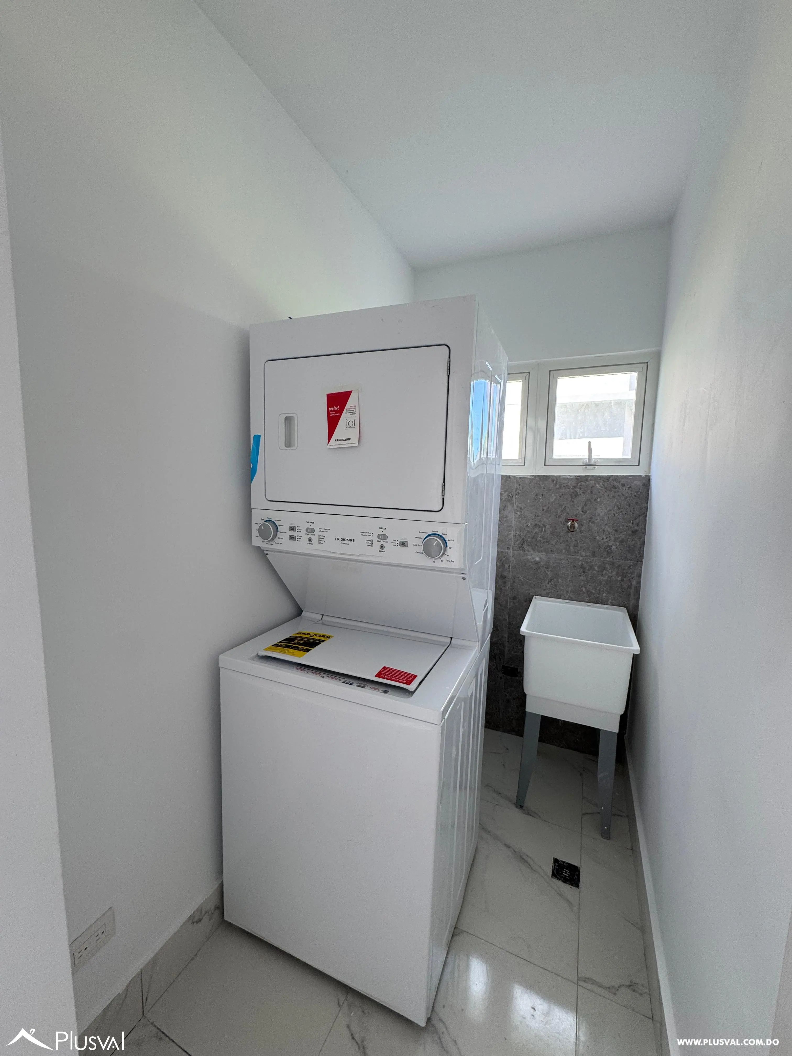 Apartamento en Venta en Ciudad Las Canas, Cap Cana | 2 Habitaciones, 2 Parqueos y Línea Blanca 505642