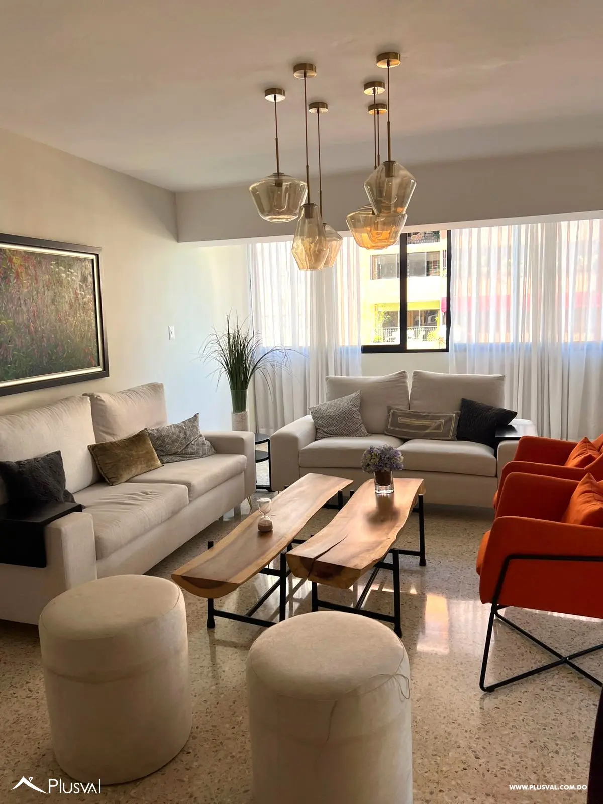 Se alquila apartamento amplio de 3 habitaciones amueblado 502346