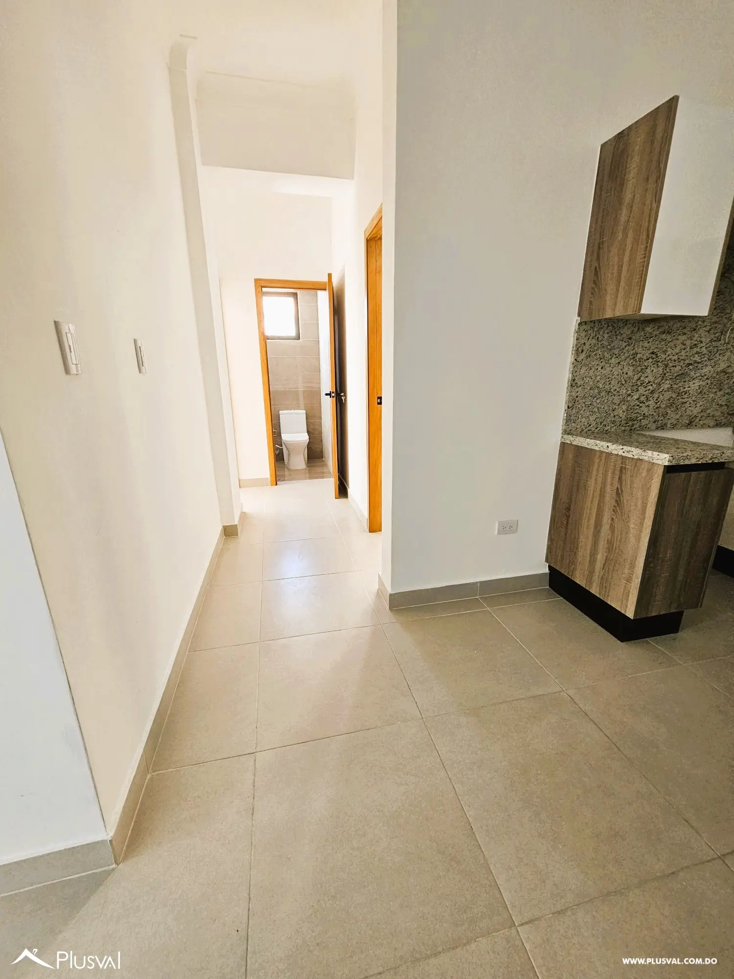 Alquilo apartamento en Bella Vista Sur con área social 479393