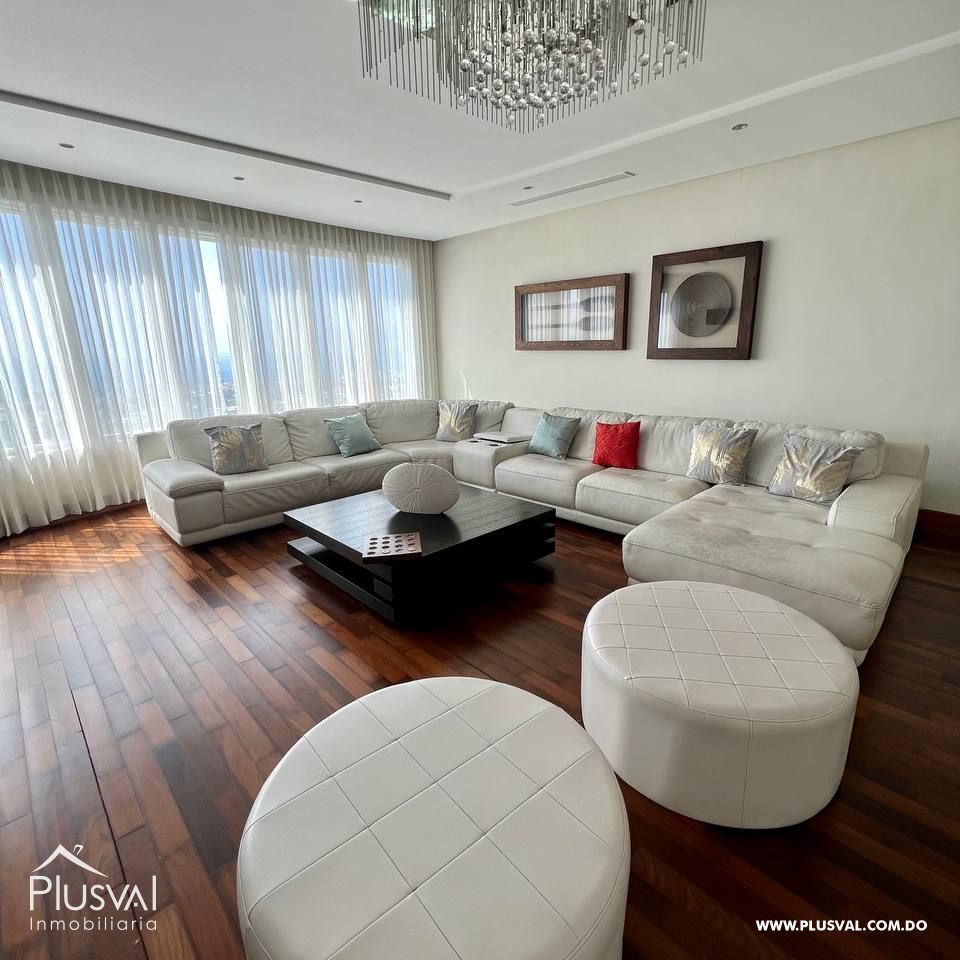 Apartamento   en Venta con una Vista Espectacular en Los Cacicazgos 344923