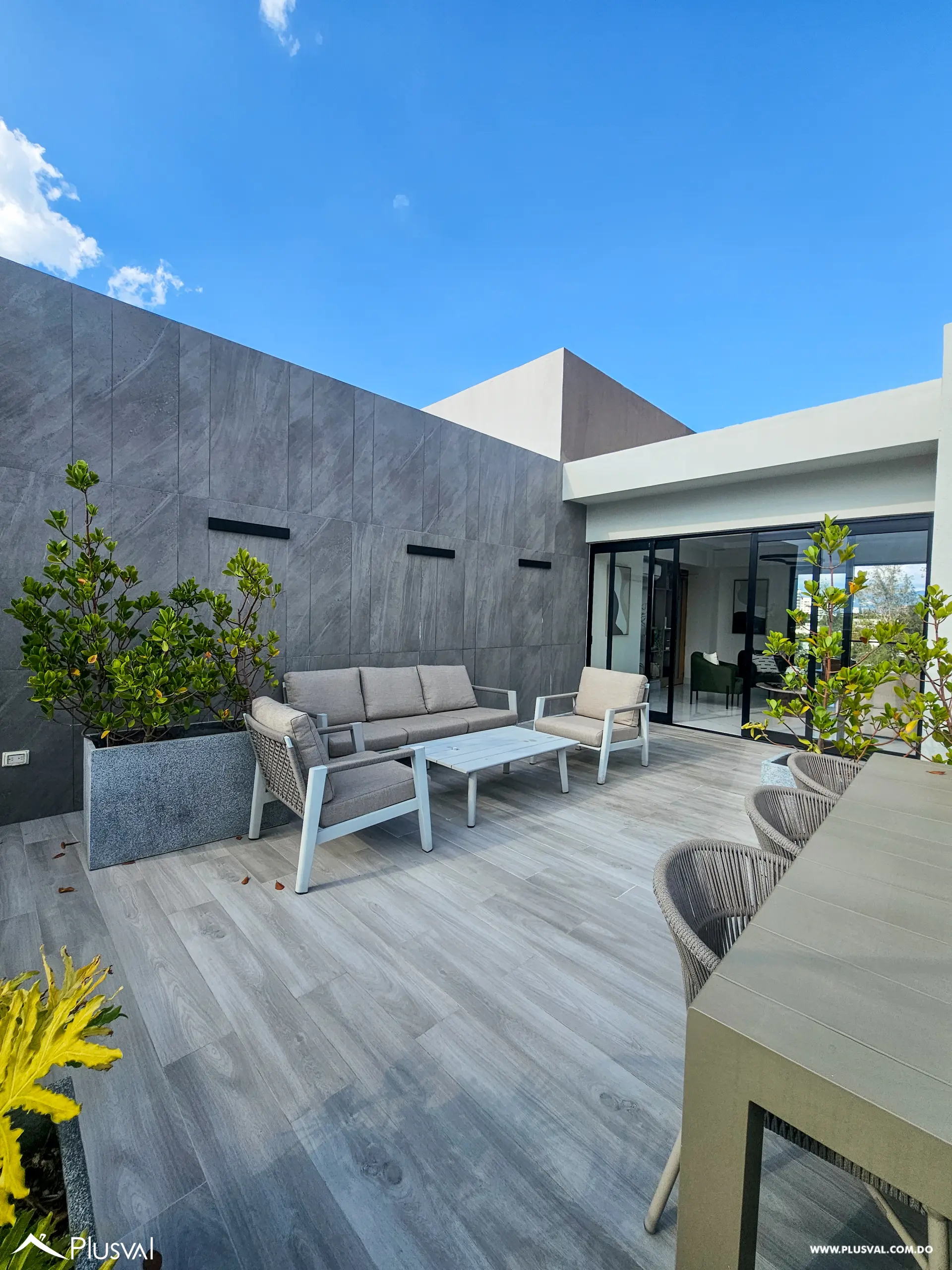 Apartamento en Alquiler Tipo Suite en el Área Monumental 510762