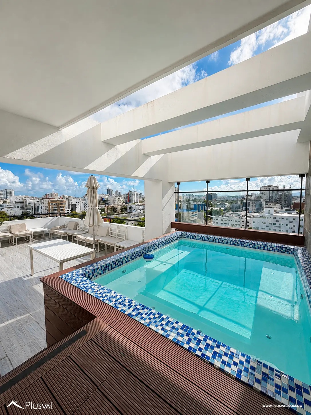 Moderno apartamento en venta de 1 habitación en Torre con áreas sociales — Sector Millón 529689