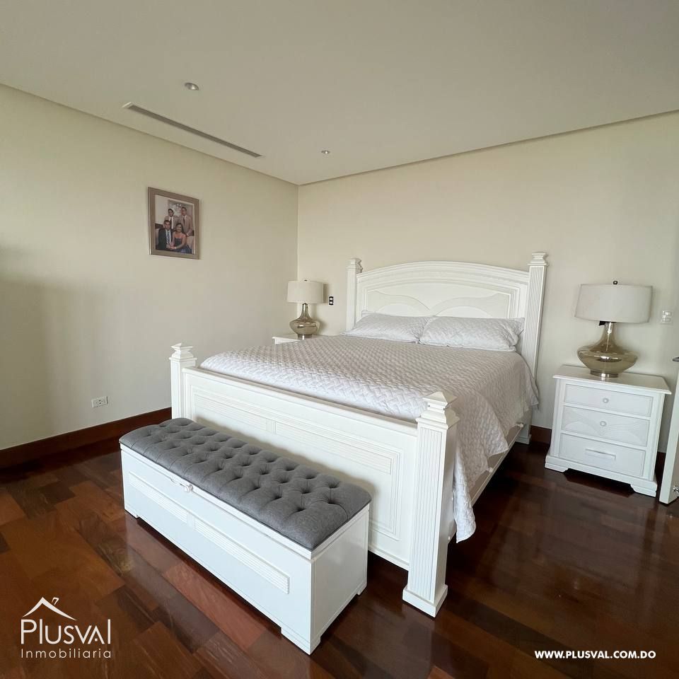 Apartamento   en Venta con una Vista Espectacular en Los Cacicazgos 344935