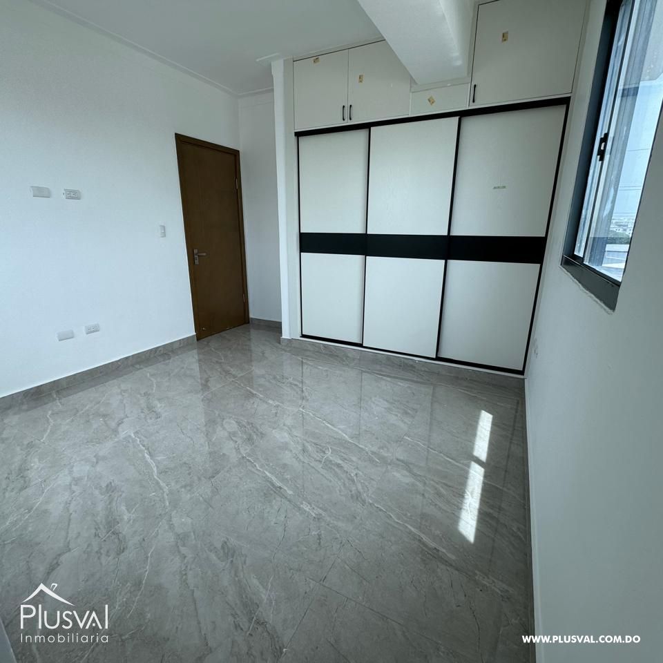 Amplio apartamento en venta en Paraíso 359915