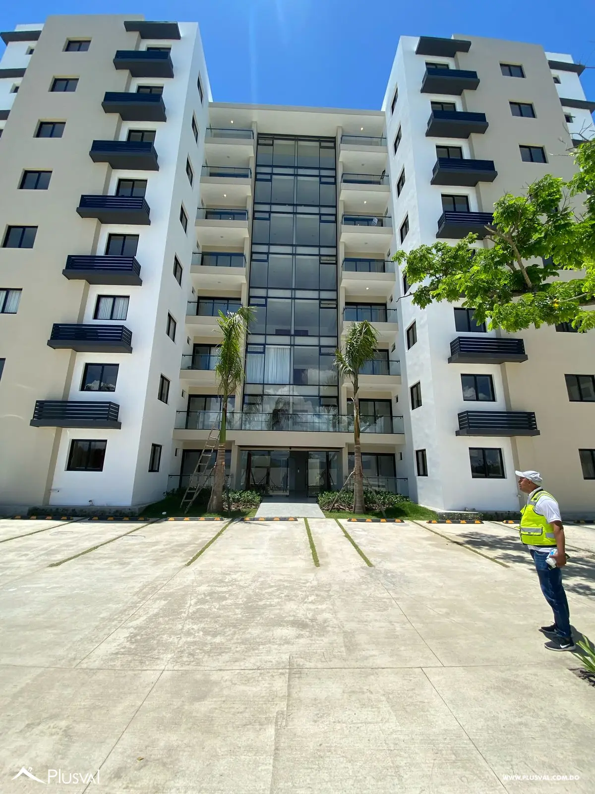 Moderno apartamento en cuarto nivel excelente iluminación natural y acceso a piscina en la Barranquita 465527