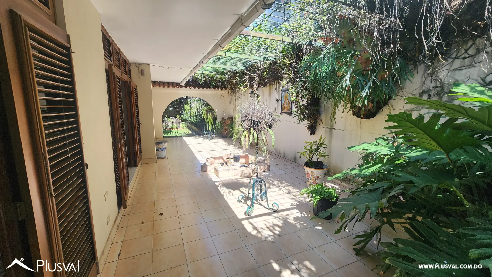 Se alquila casa comercial en Piantini 494351