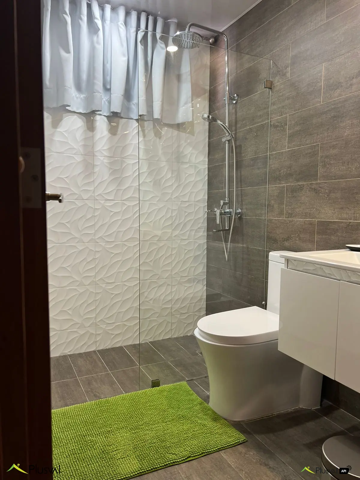 Moderno apartamento localizado en Evaristo Morales 450953