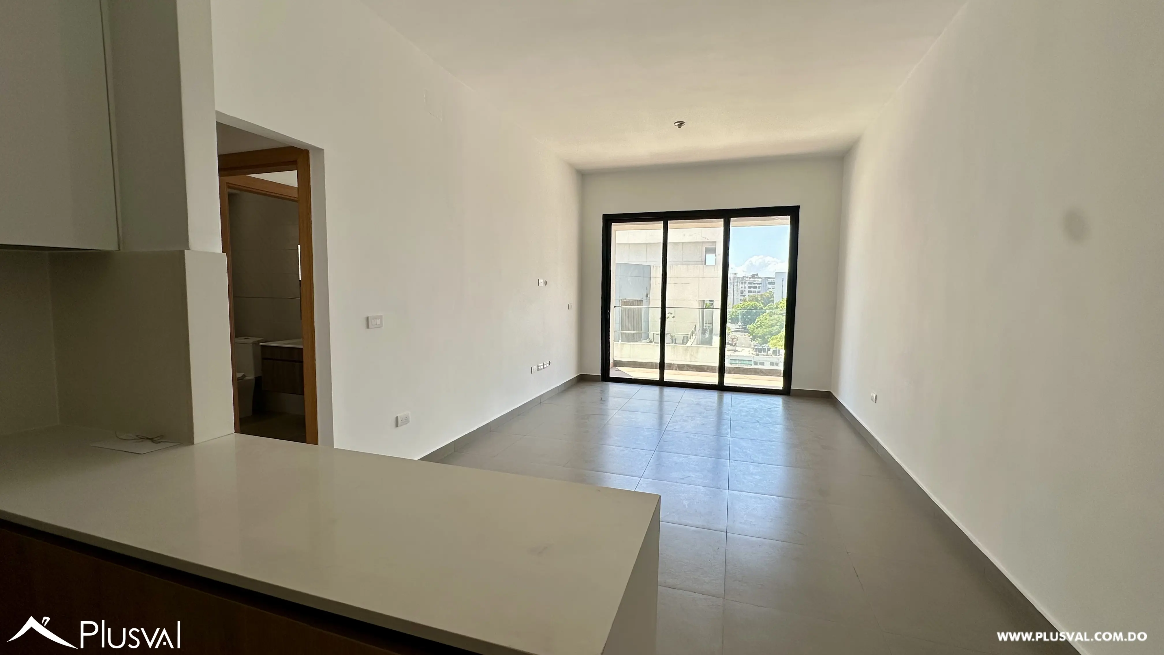 Apartamento de 2 habitaciones en alquiler frente al Mirador Sur, Bella Vista 530597