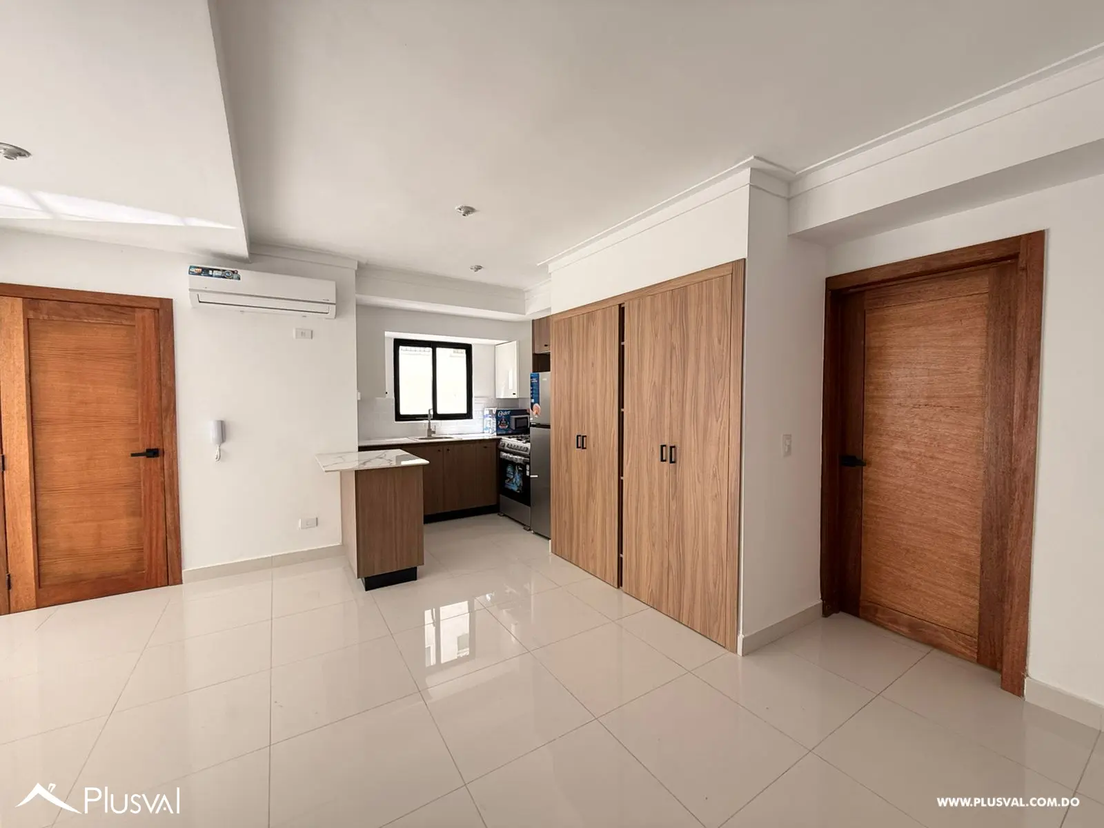 Apartamento en alquiler con línea blanca en Serralles 477046