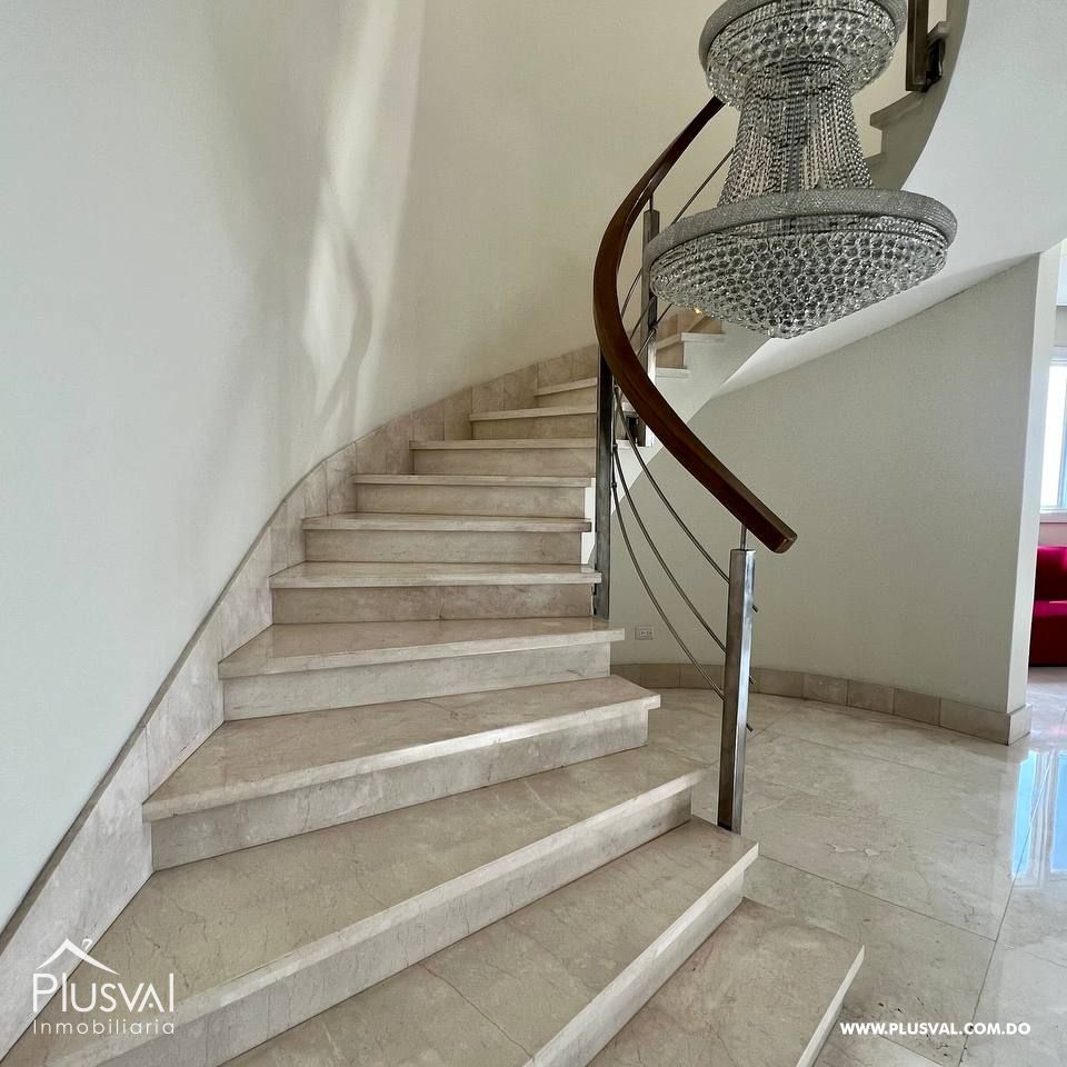 Apartamento   en Venta con una Vista Espectacular en Los Cacicazgos 344927
