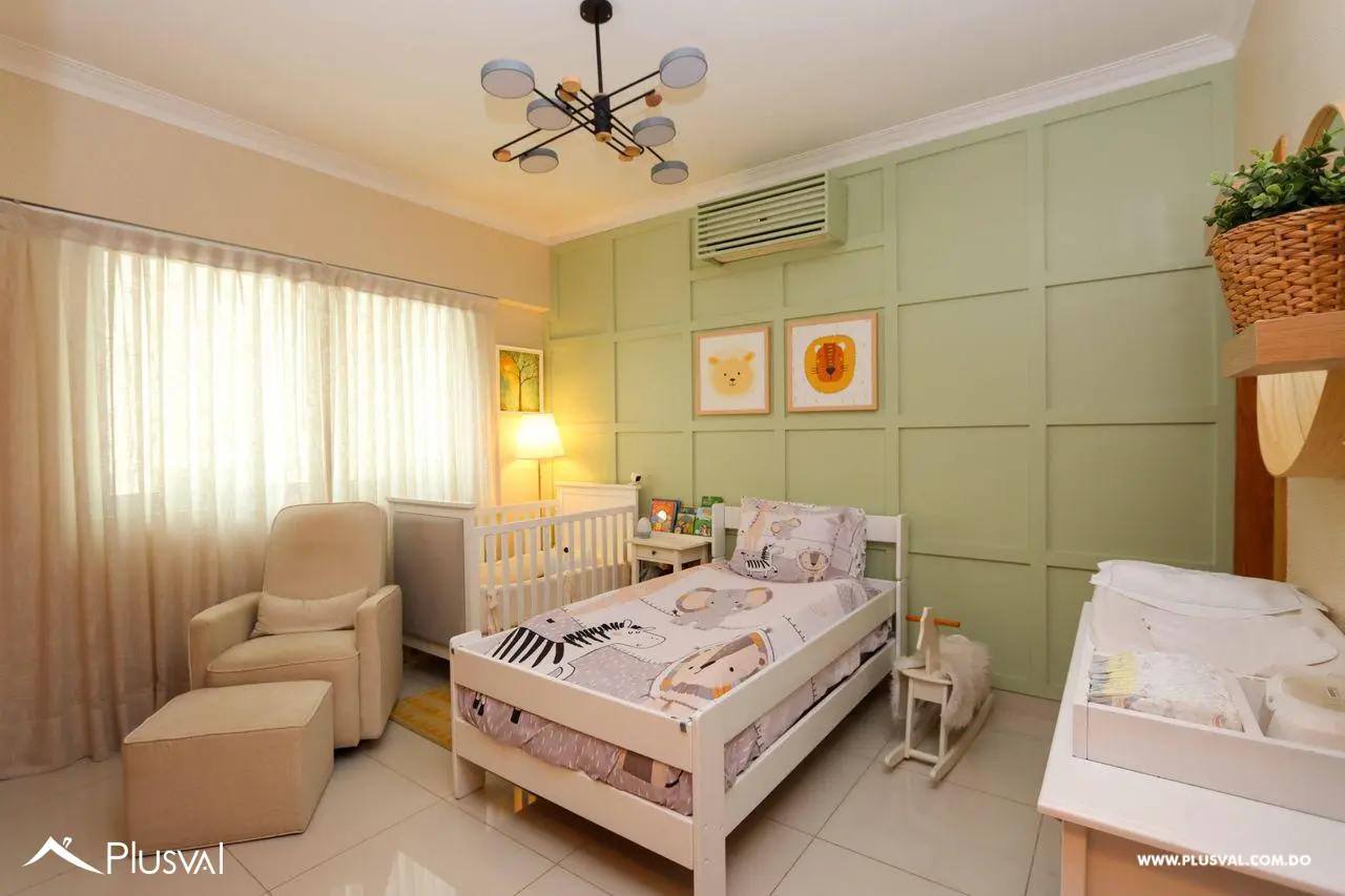 Amplio apartamento en venta en Piantini 460047
