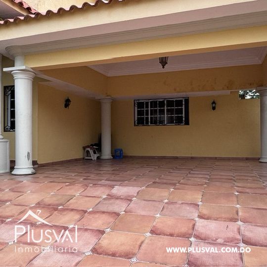 Casa de 2 niveles en El Ducado, sector Los Ríos 380315