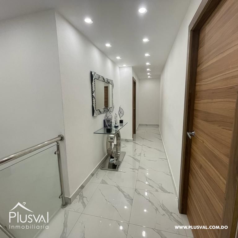 Amplia y remodelada casa cerca de la Ave. España 253712