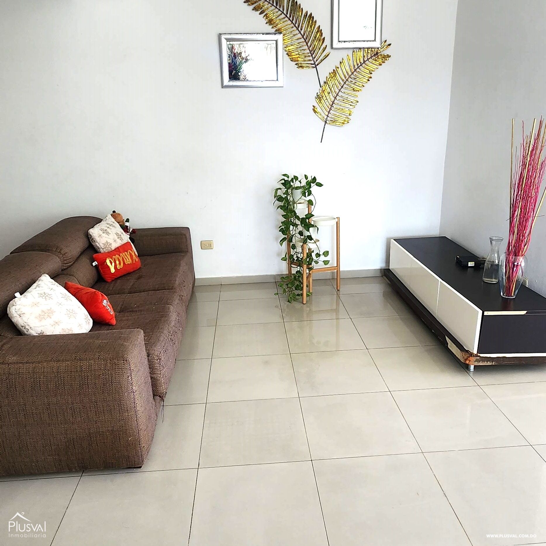 Se vende Apartamento en Evaristo Morales 404789