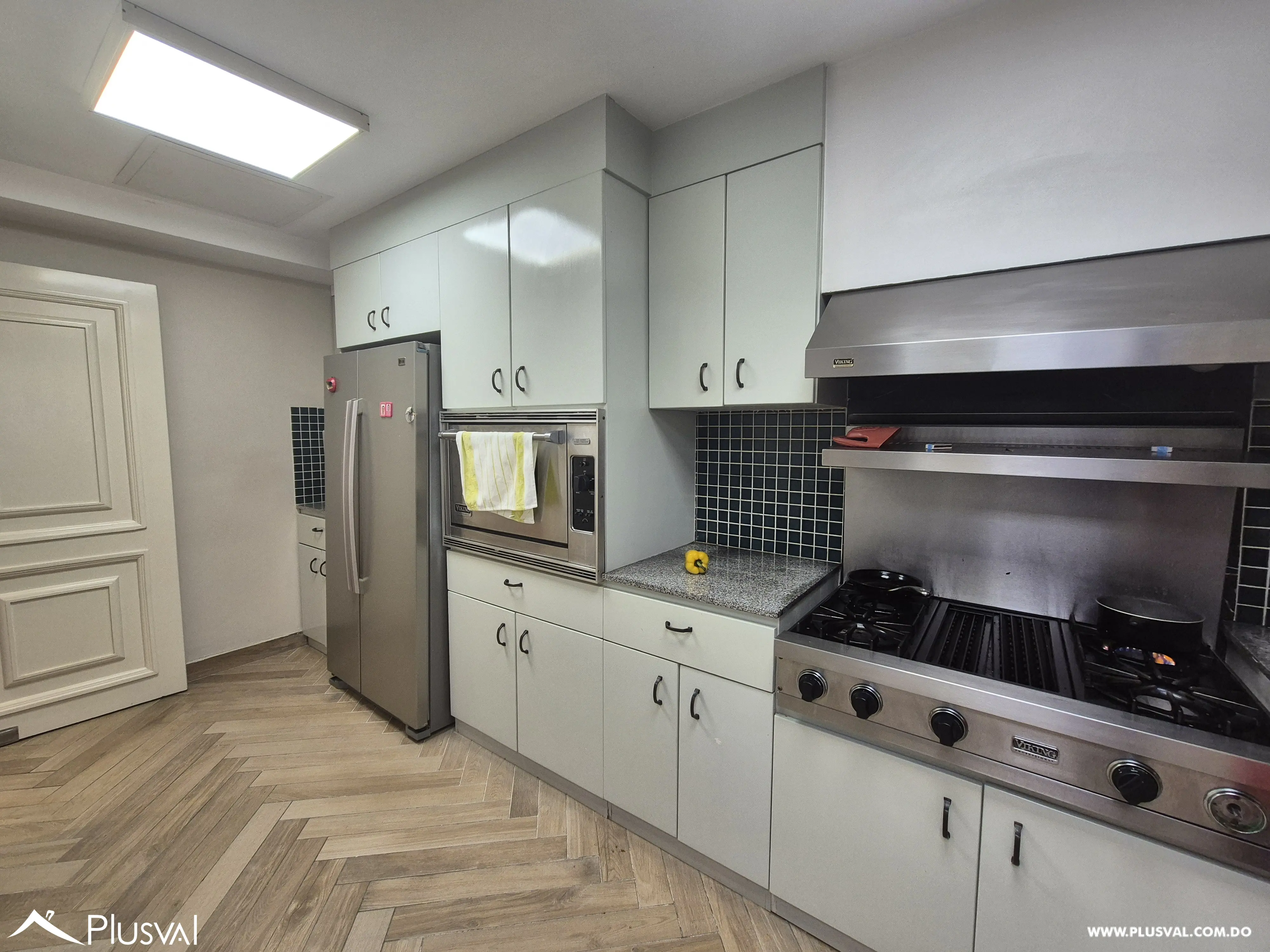 Apartamento uno por piso en venta en Serralles en piso alto 456287