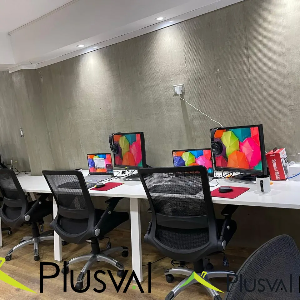 Alquiler de amplios Locales Comerciales ubicados en Evaristo Morales 443071