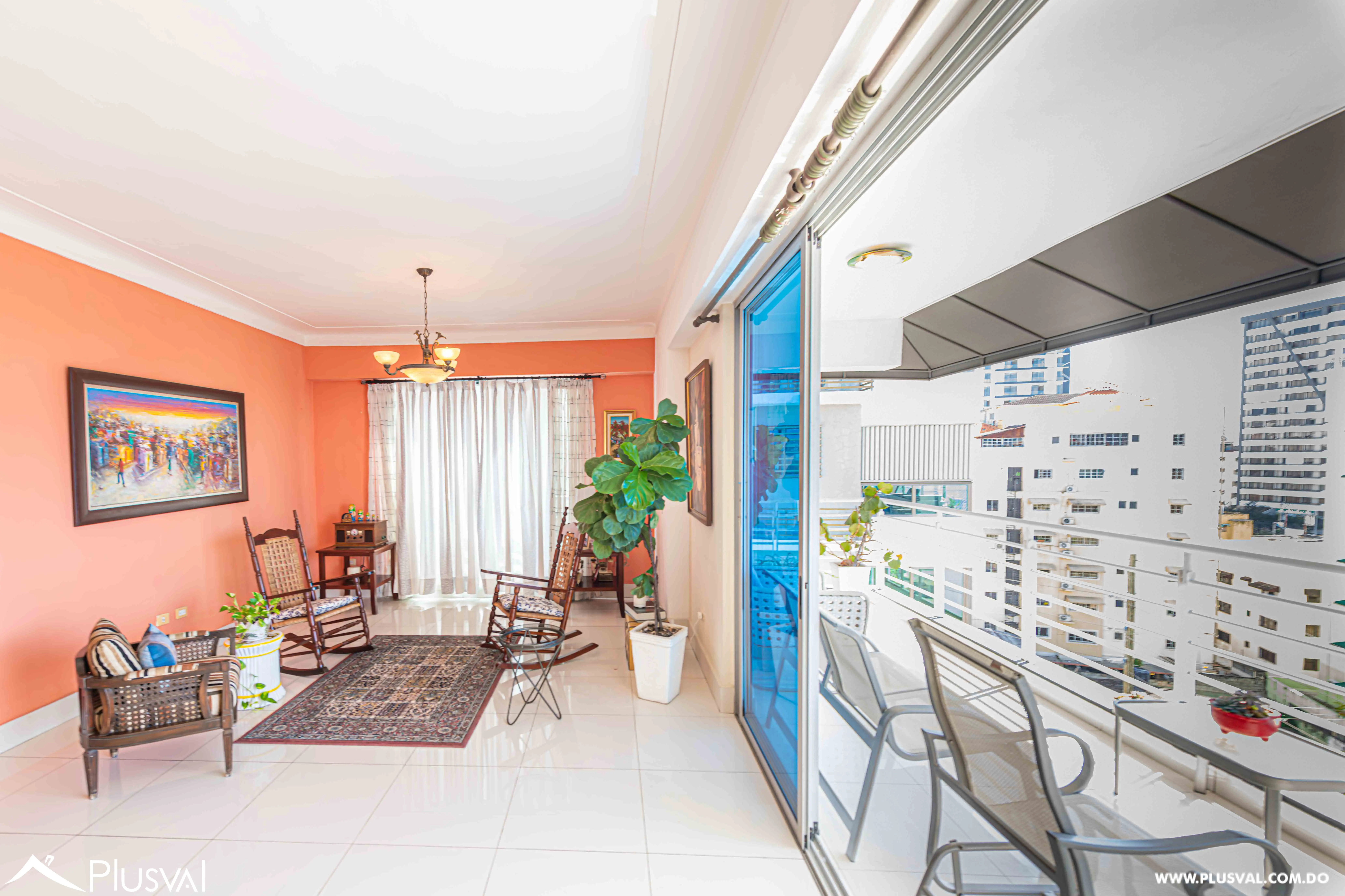 Amplio apartamento en venta en Mirador Norte 495548