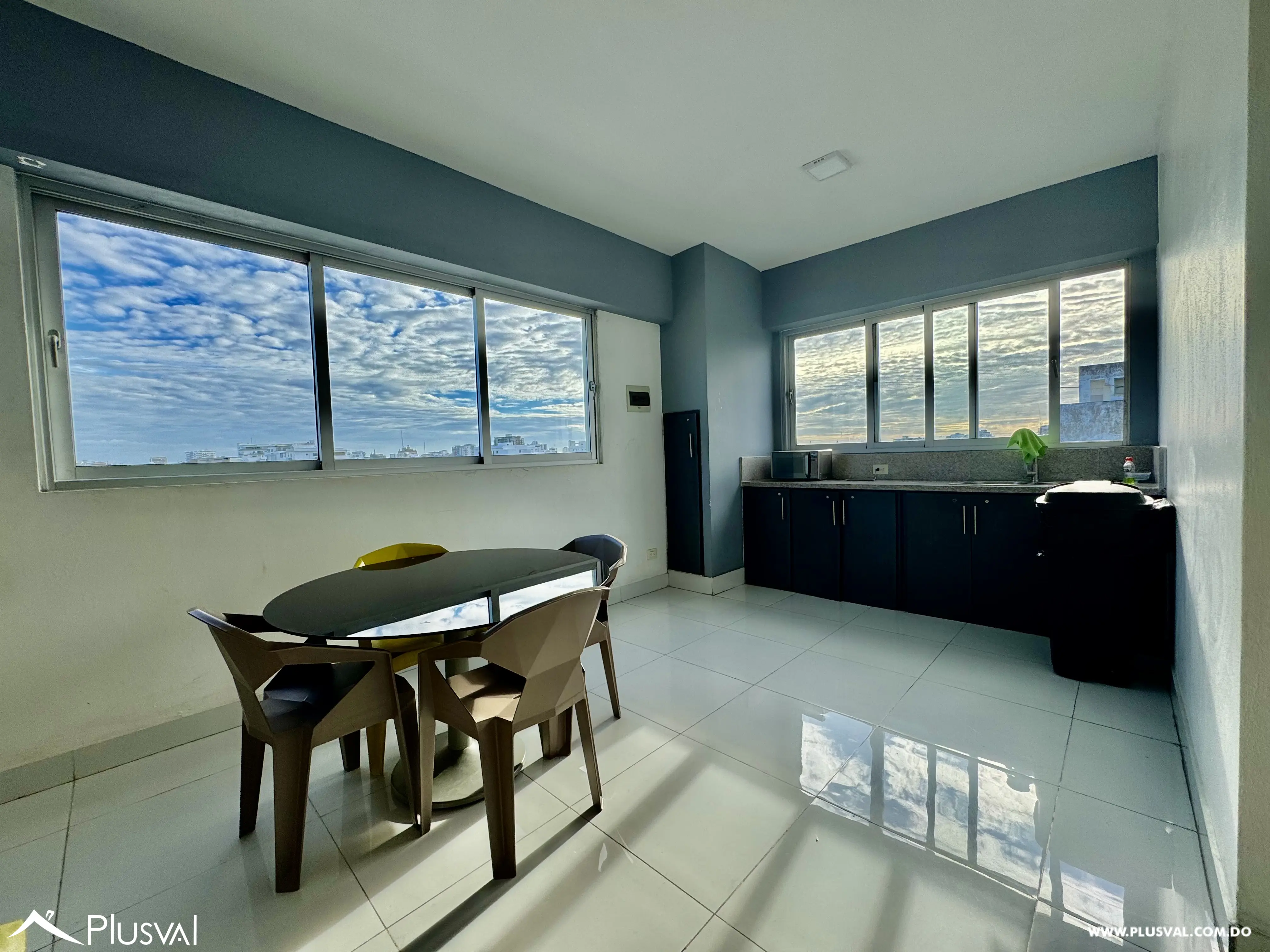 Alquiler de Local Comercial en Los Prados 484837