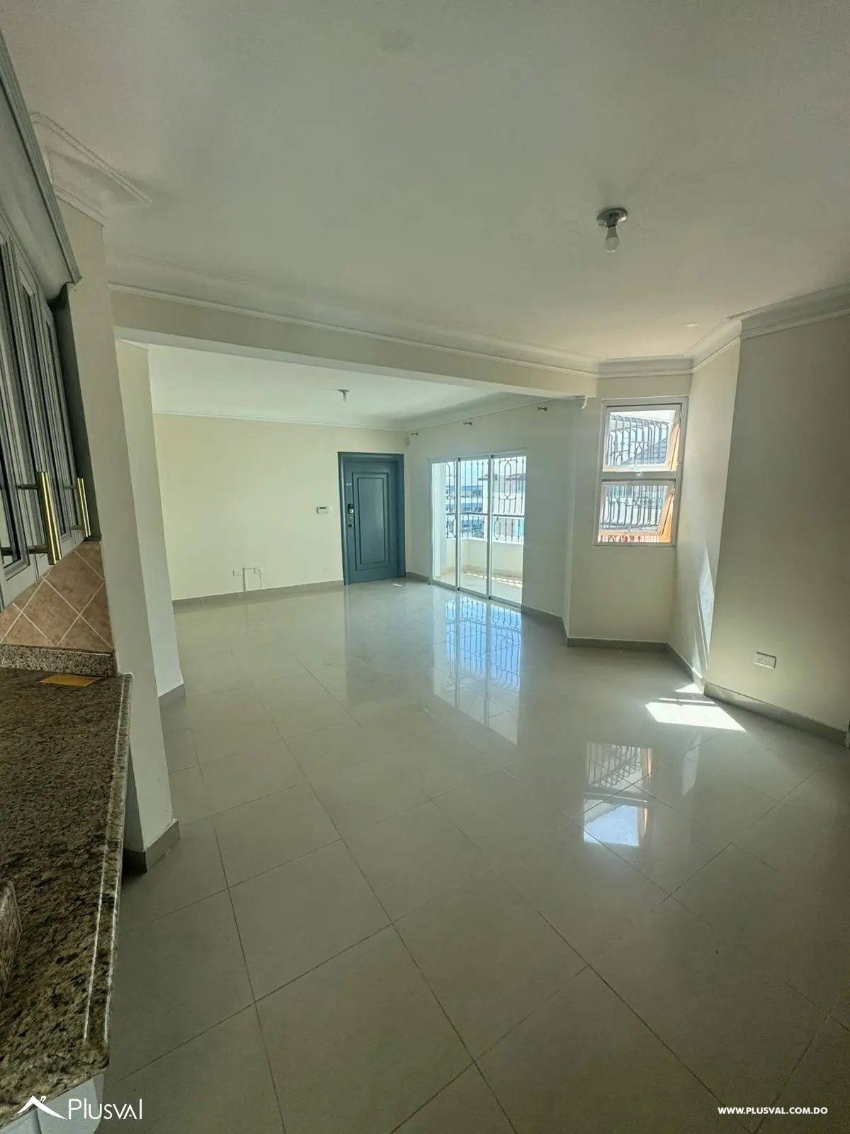 Amplio apartamento en venta en exclusiva zona residencial 477014