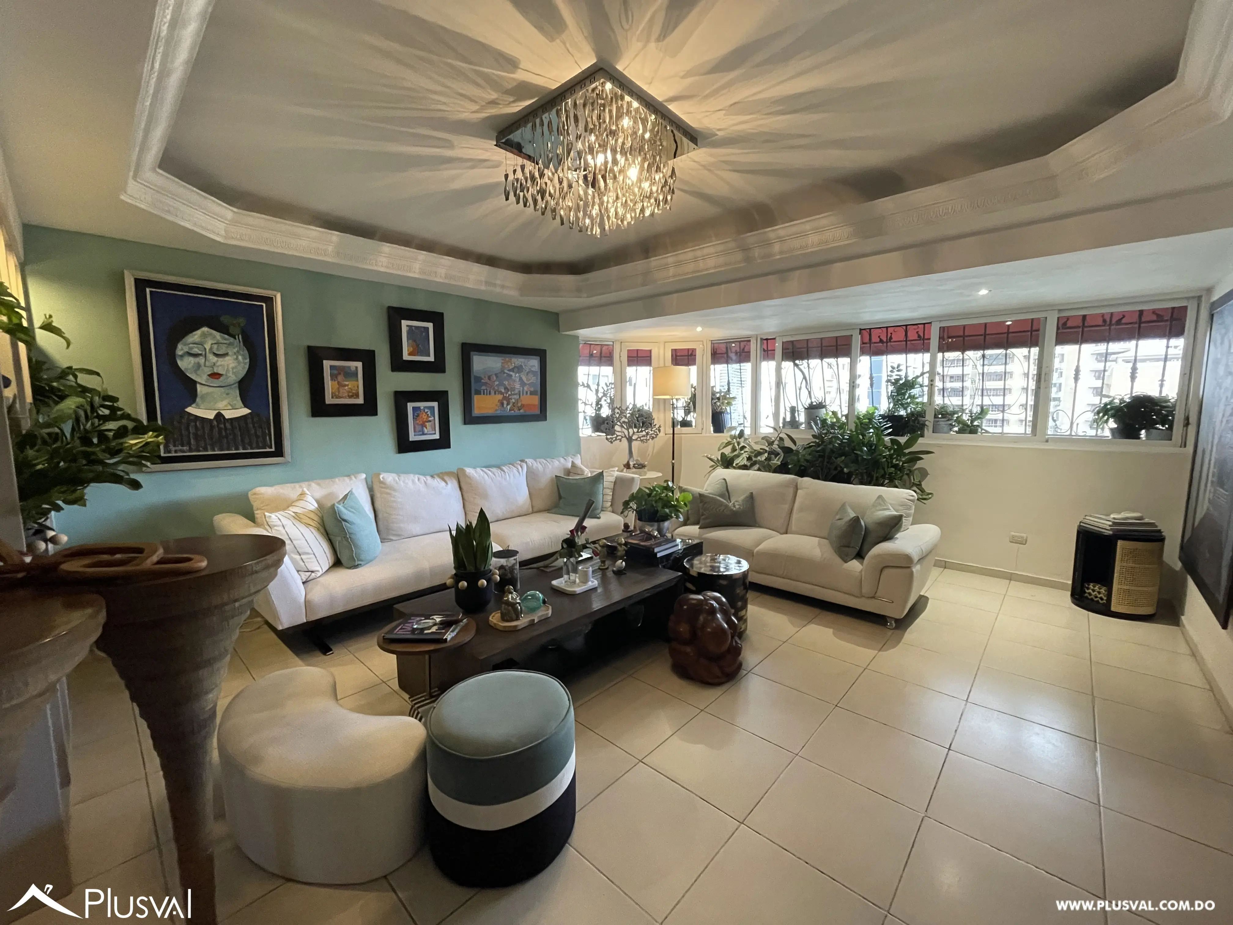 Amplio y cómodo apartamento en Evaristo Morales 497419