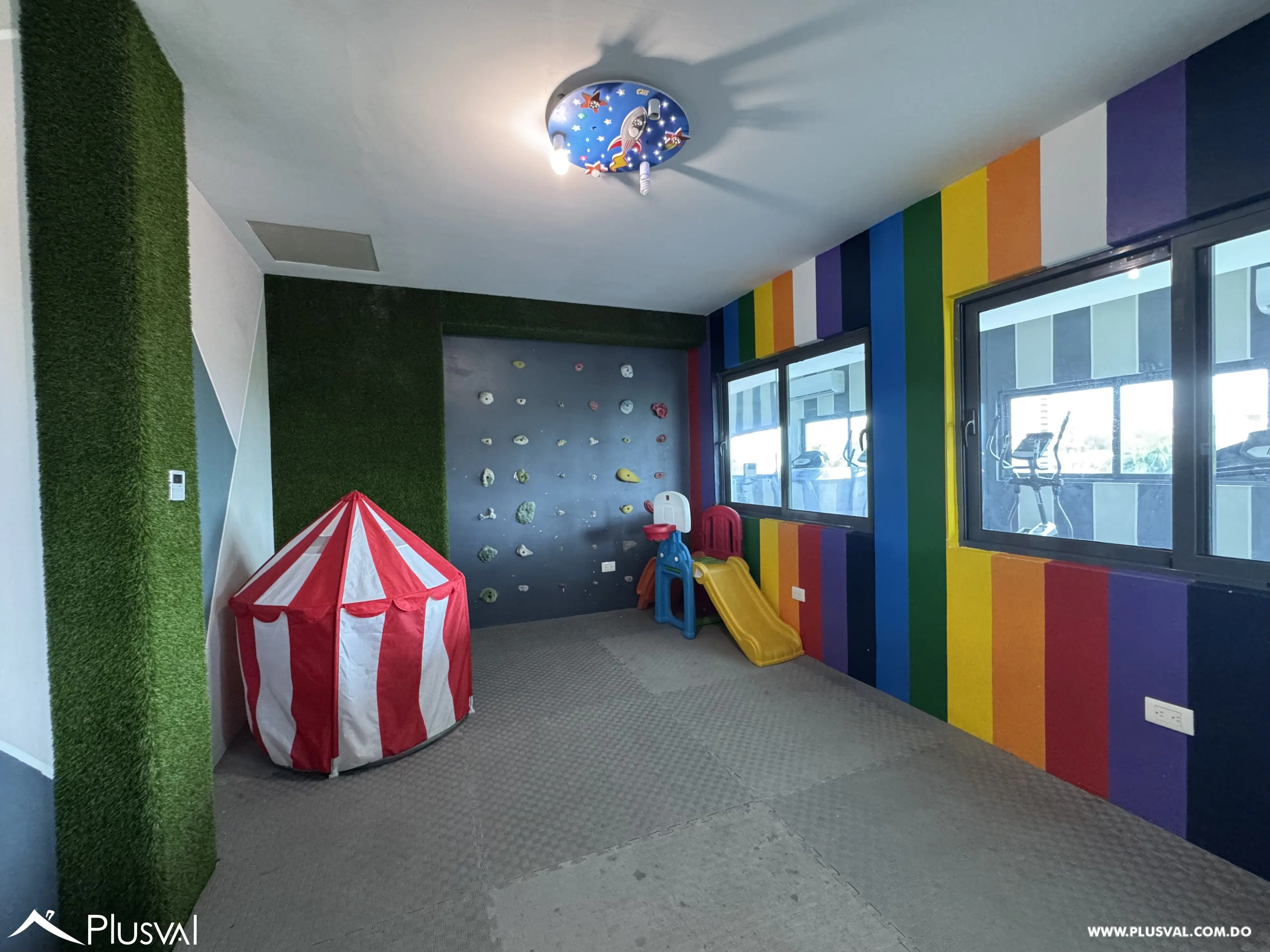 Vendo Maravilloso y Amplio Apartamento con Vista Mar en La Esperilla 490699