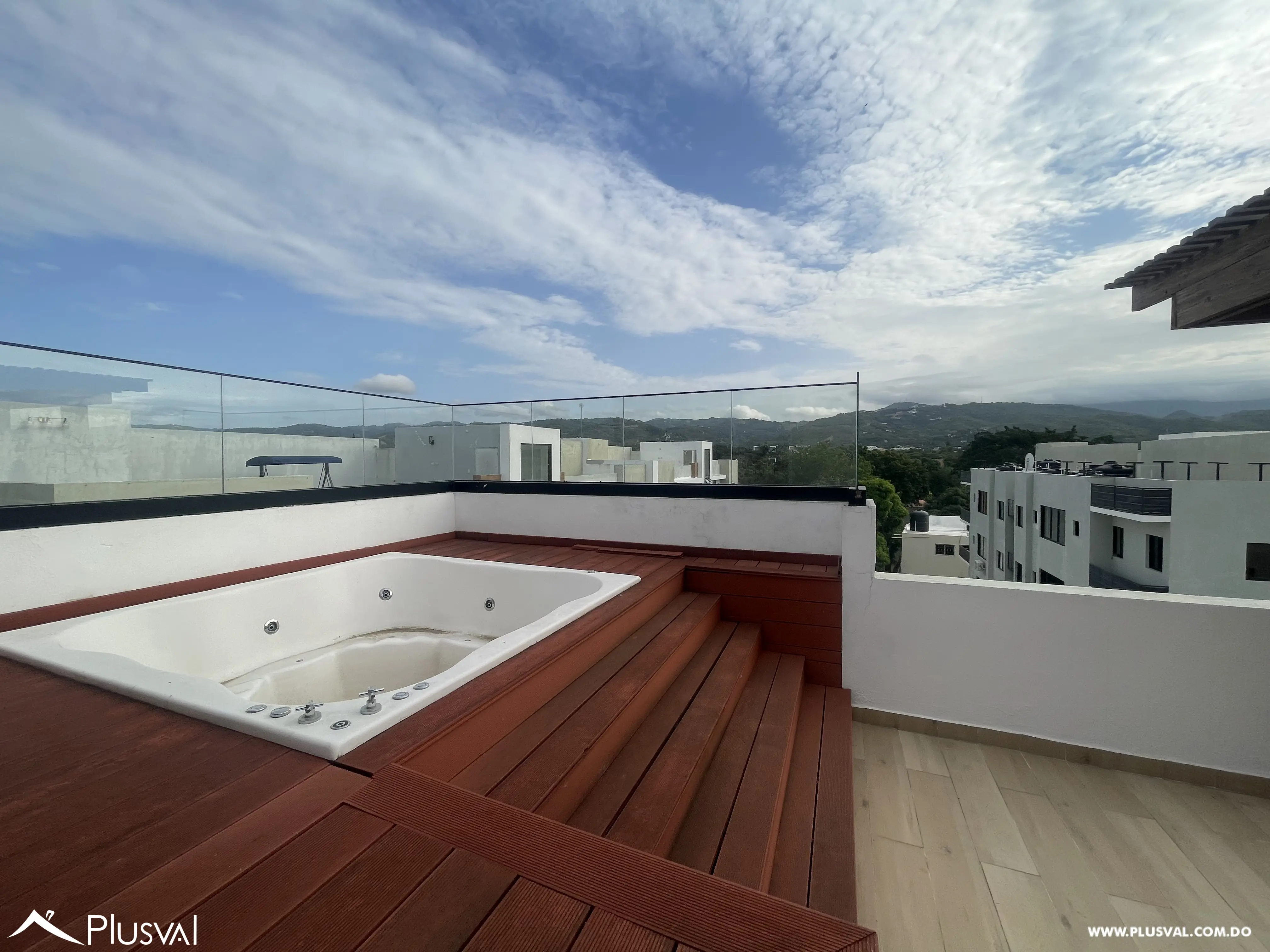 Apartamento tipo penthouse a la venta,  con terraza privada, en Gurabo, Santiago 523166