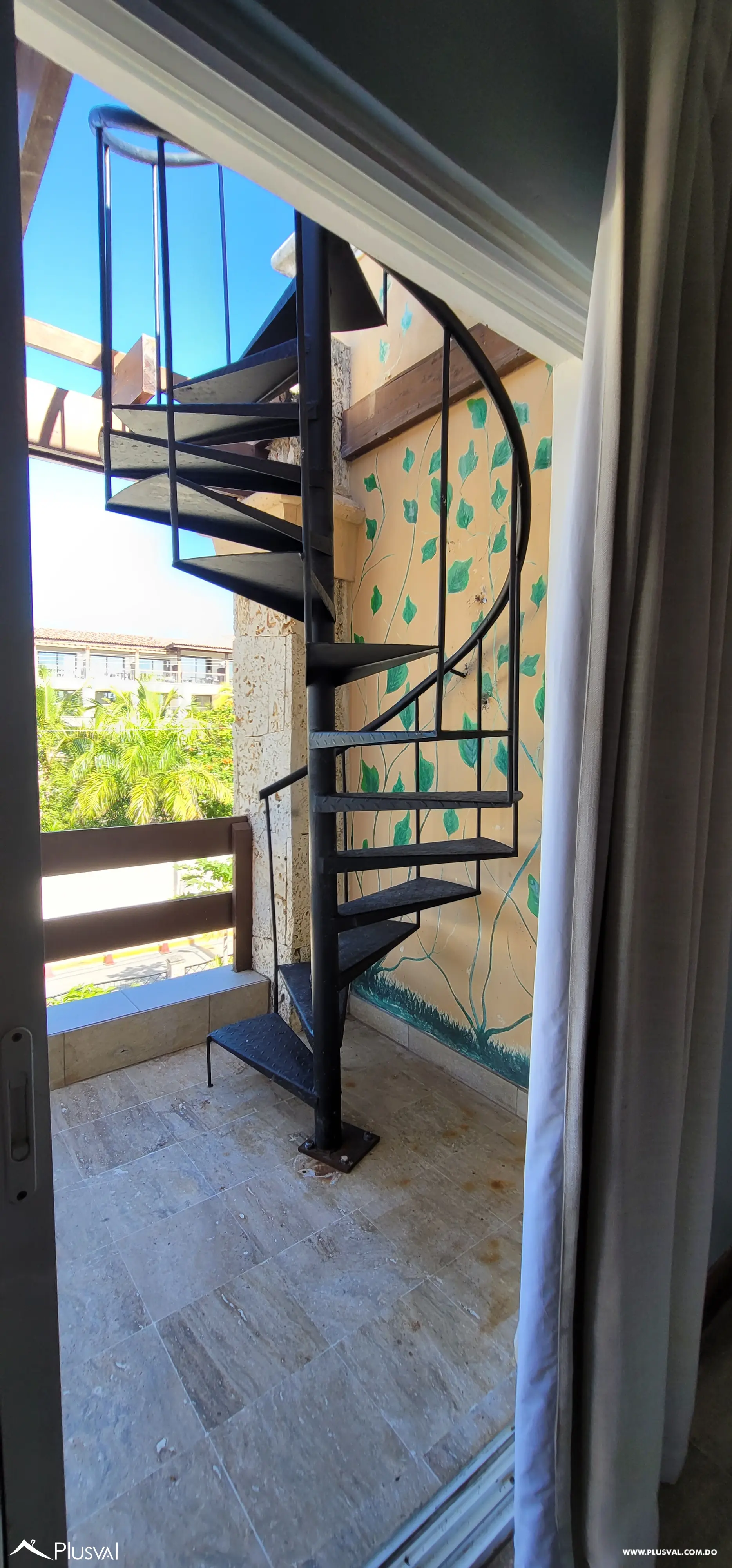 AMPLIO APARTAMENTO EN VENTA EN RESIDENCIAL CERRADO, CON PISCINA Y CON VISTA Y ACCESO DIRECTO A PLAYA BIBIJAGUA 484369