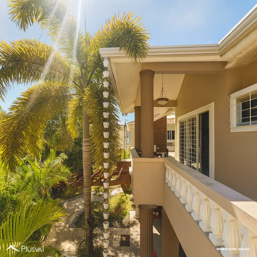 Casa moderna con energía solar en Arroyo Hondo Viejo 469312