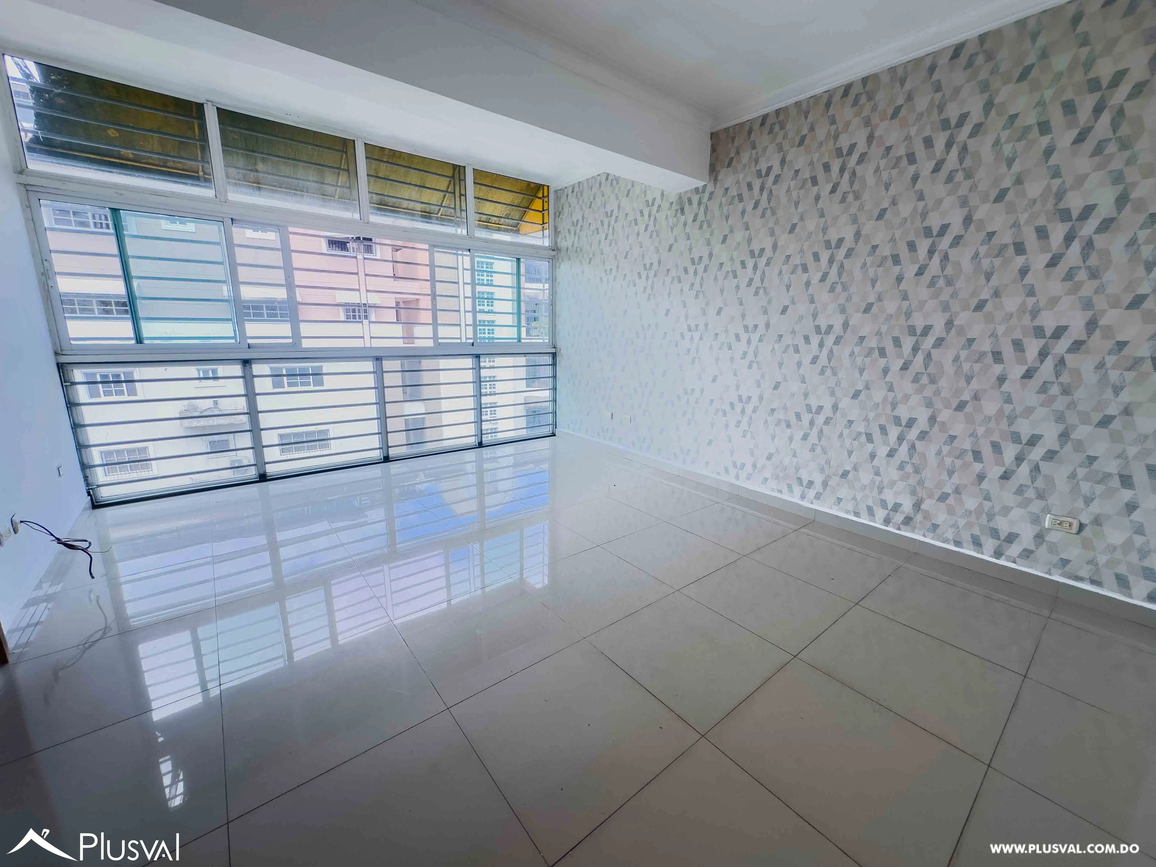 Comodo Apartamento en venta en Renacimiento 518756