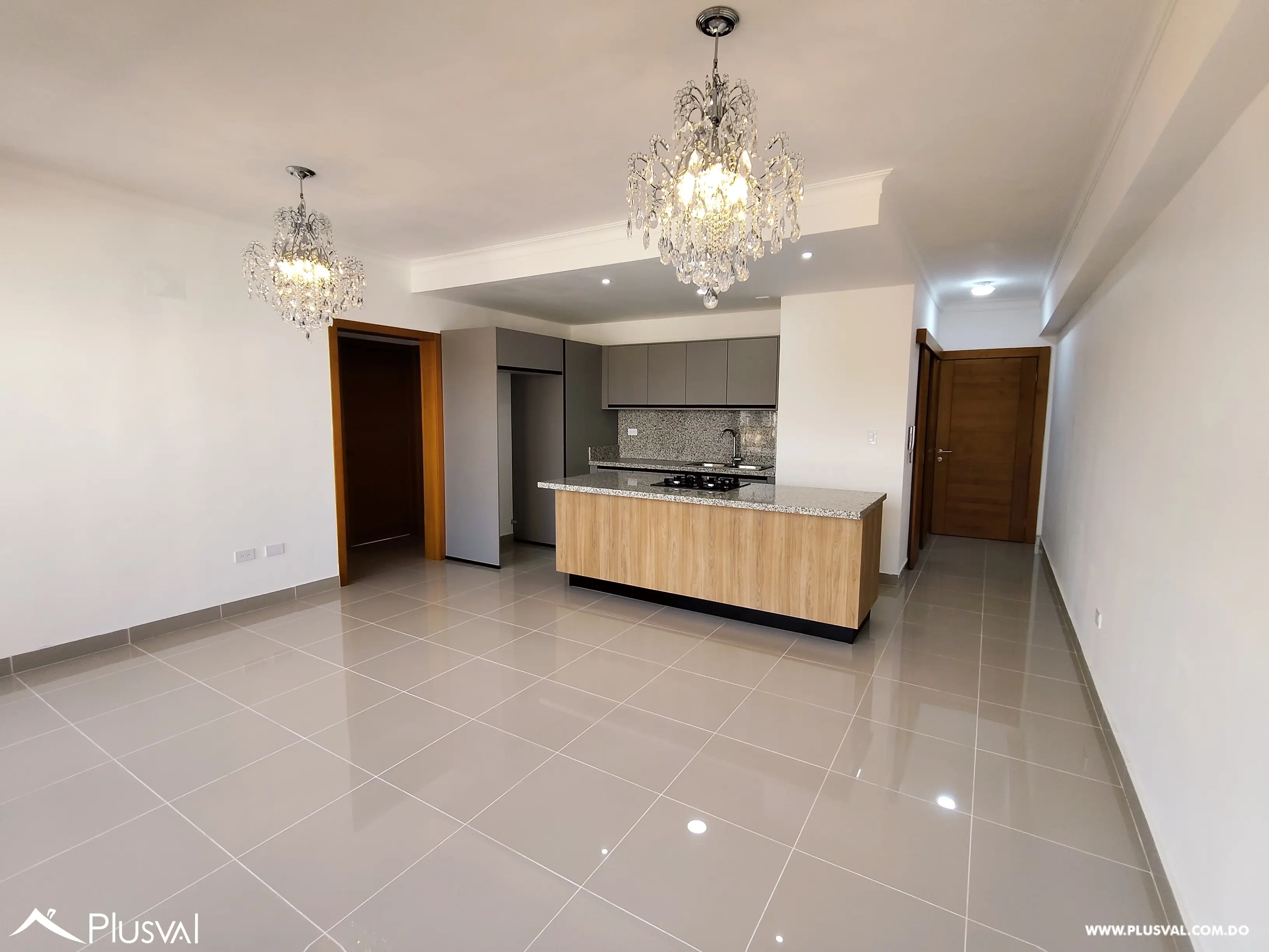 Apartamento de 2 habitaciones  piso alto, vacio en Bella Vista Sur, ideal para vivir o invertir. 517351