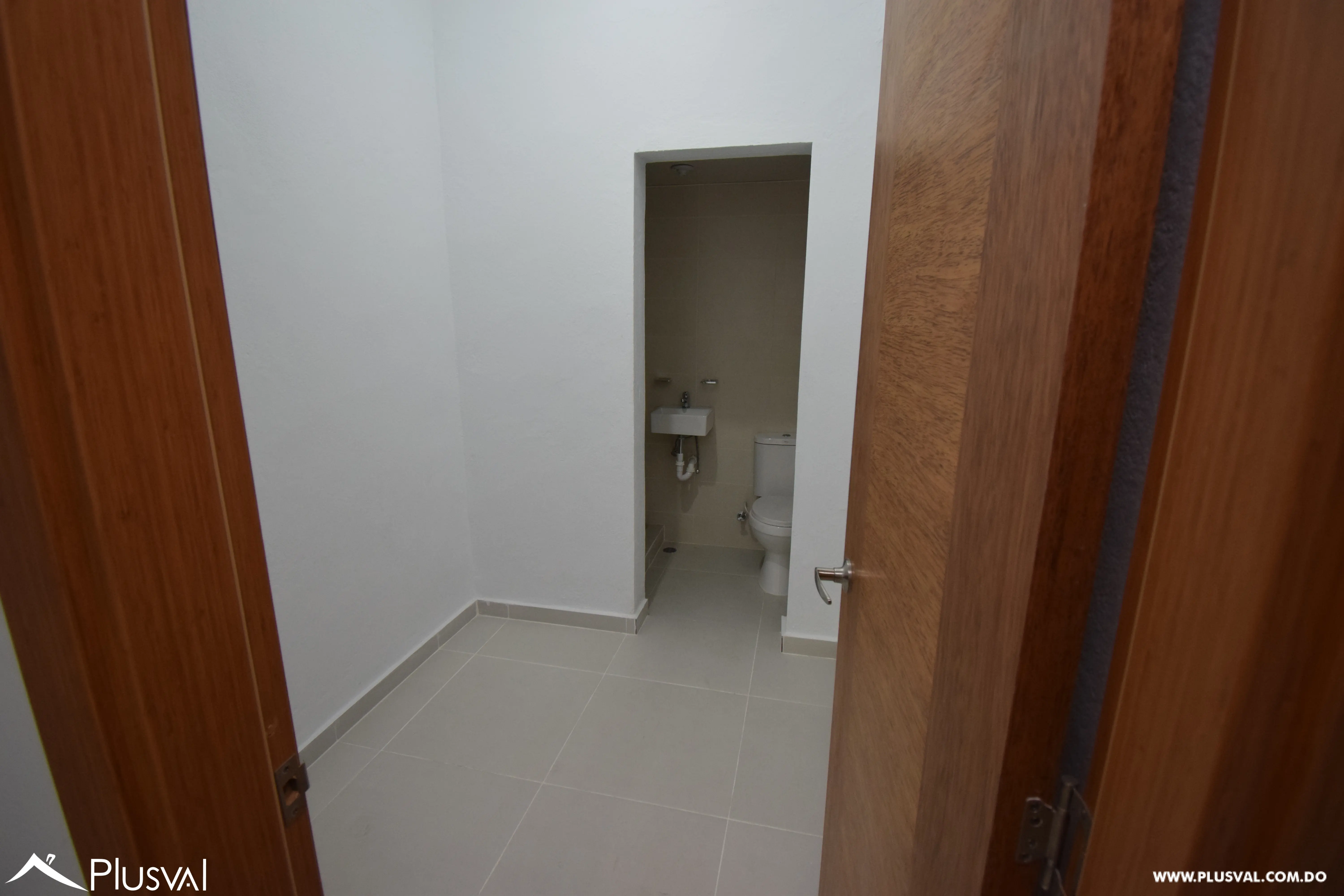 Apartamento en alquiler de 2 habitaciones mas estudio 487642