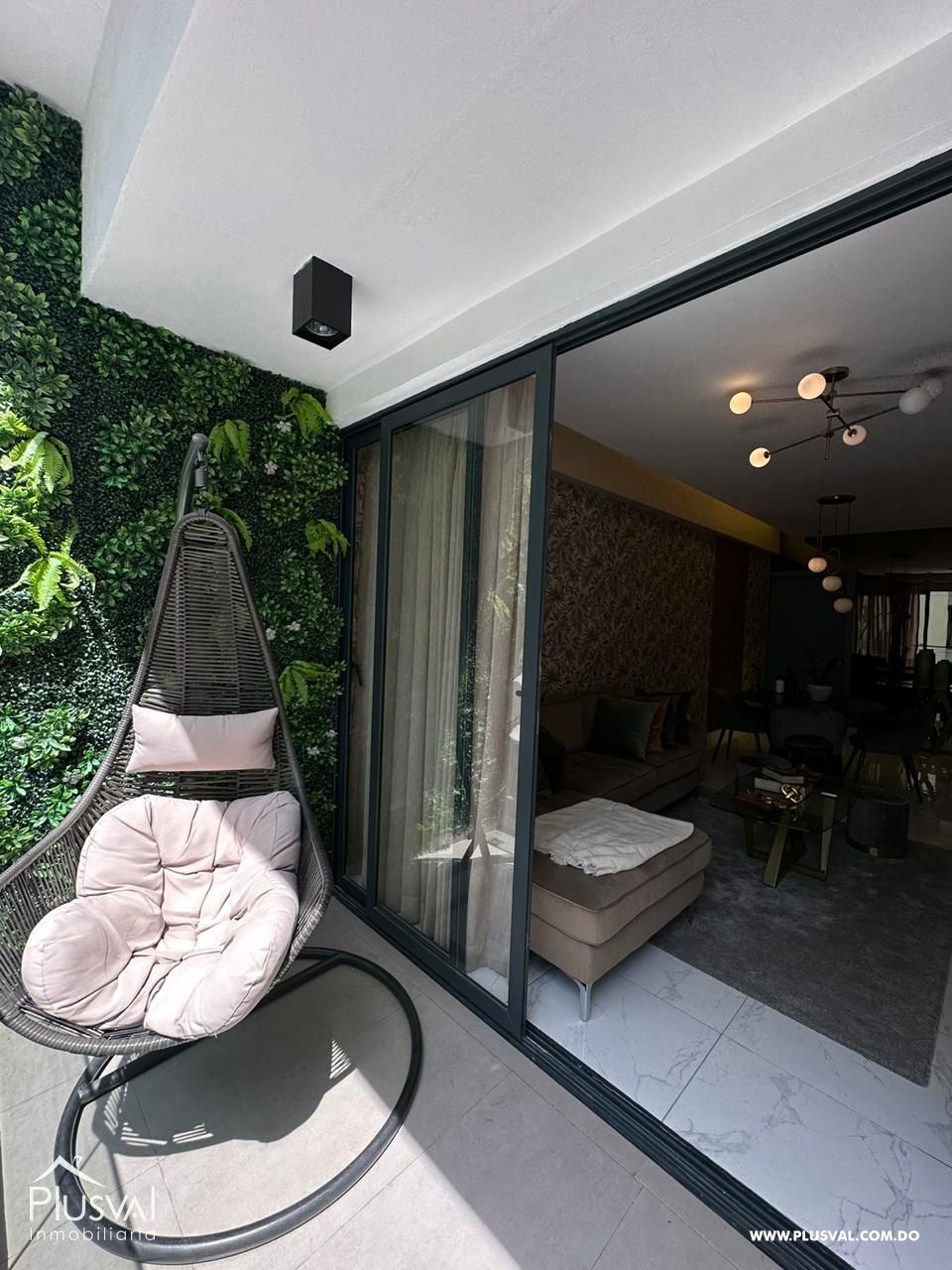 Apartamento de 2 habitaciones  en venta en Evaristo Morales 271967