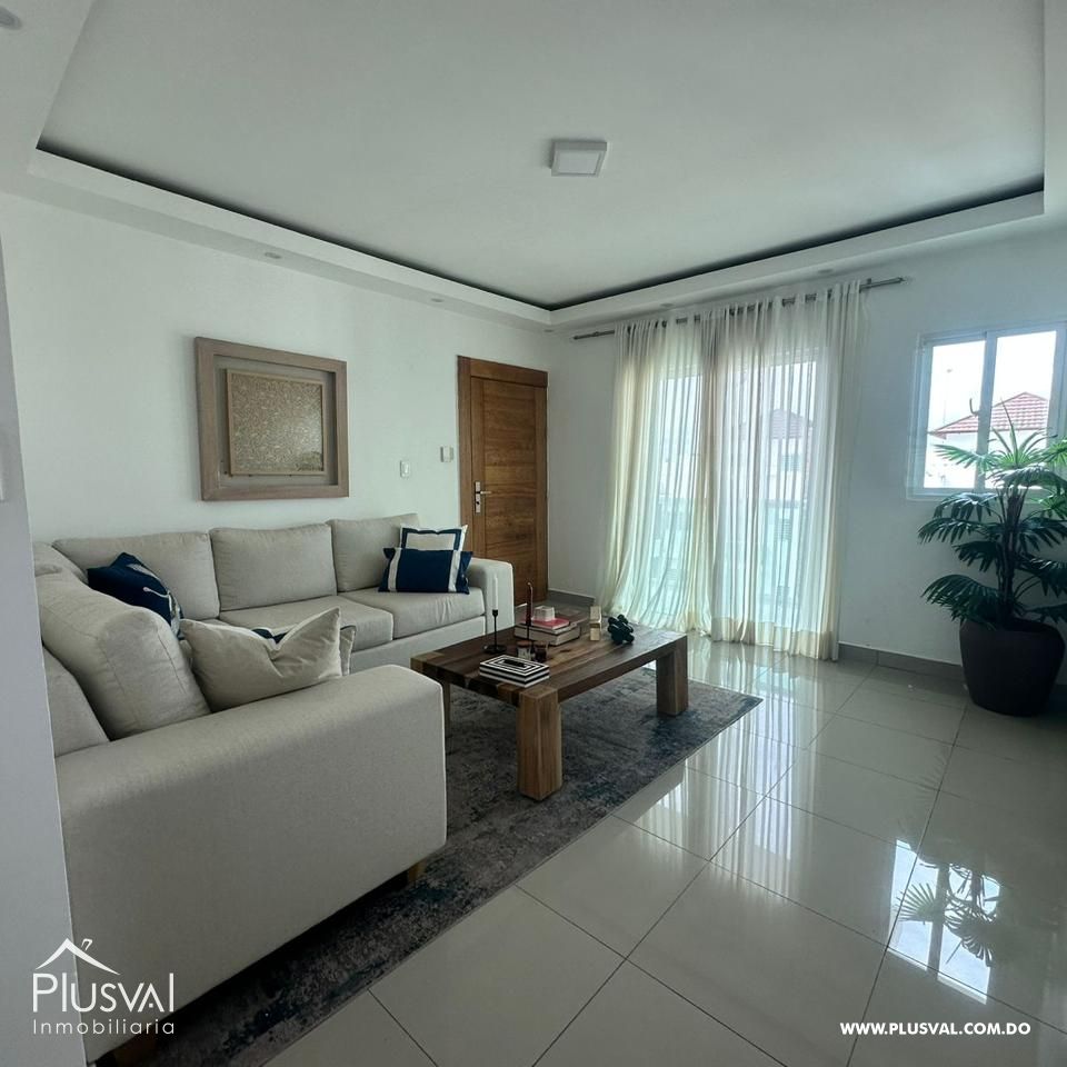 Moderno Penthouse en Venta en Llanos de Gurabo 402286