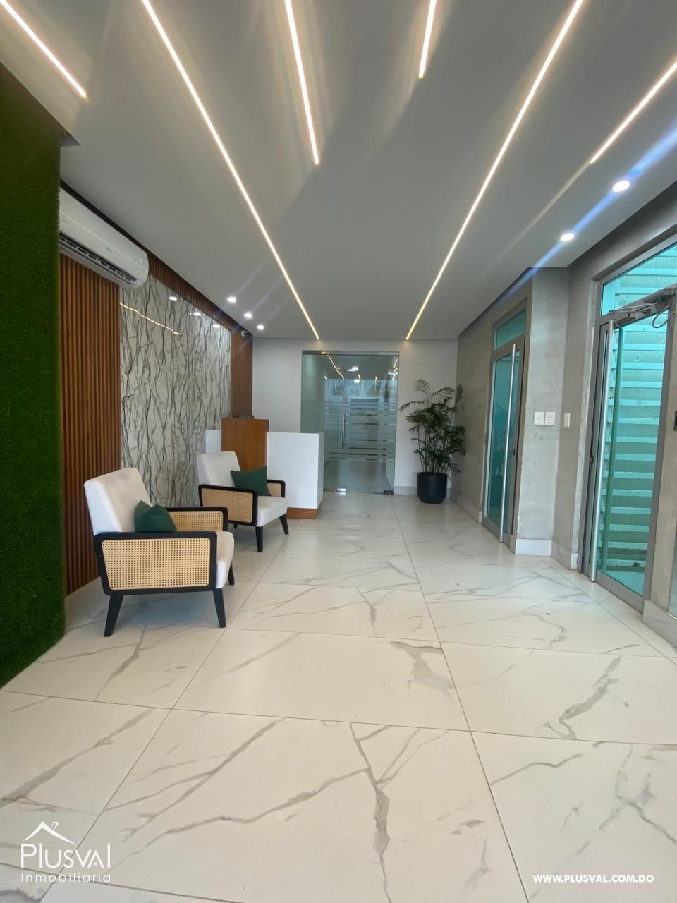 Apartamento en Venta Ubicado en la Urb.Thomen con Impresionante Vista a la Cuidad 467802